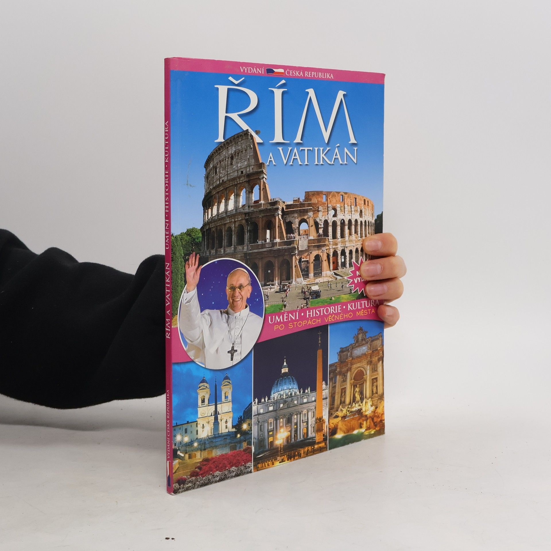 Collectif d'auteurs Řím a Vatikán