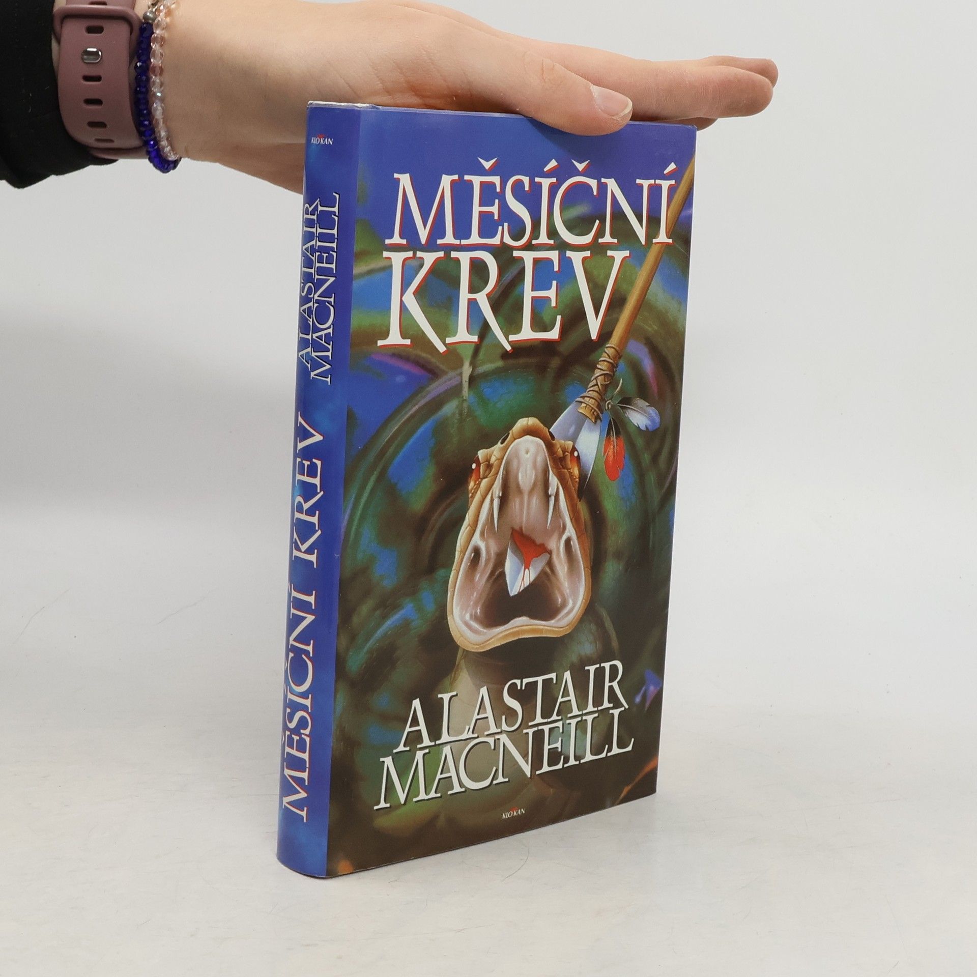 Alistair MacLean Měsíční krev