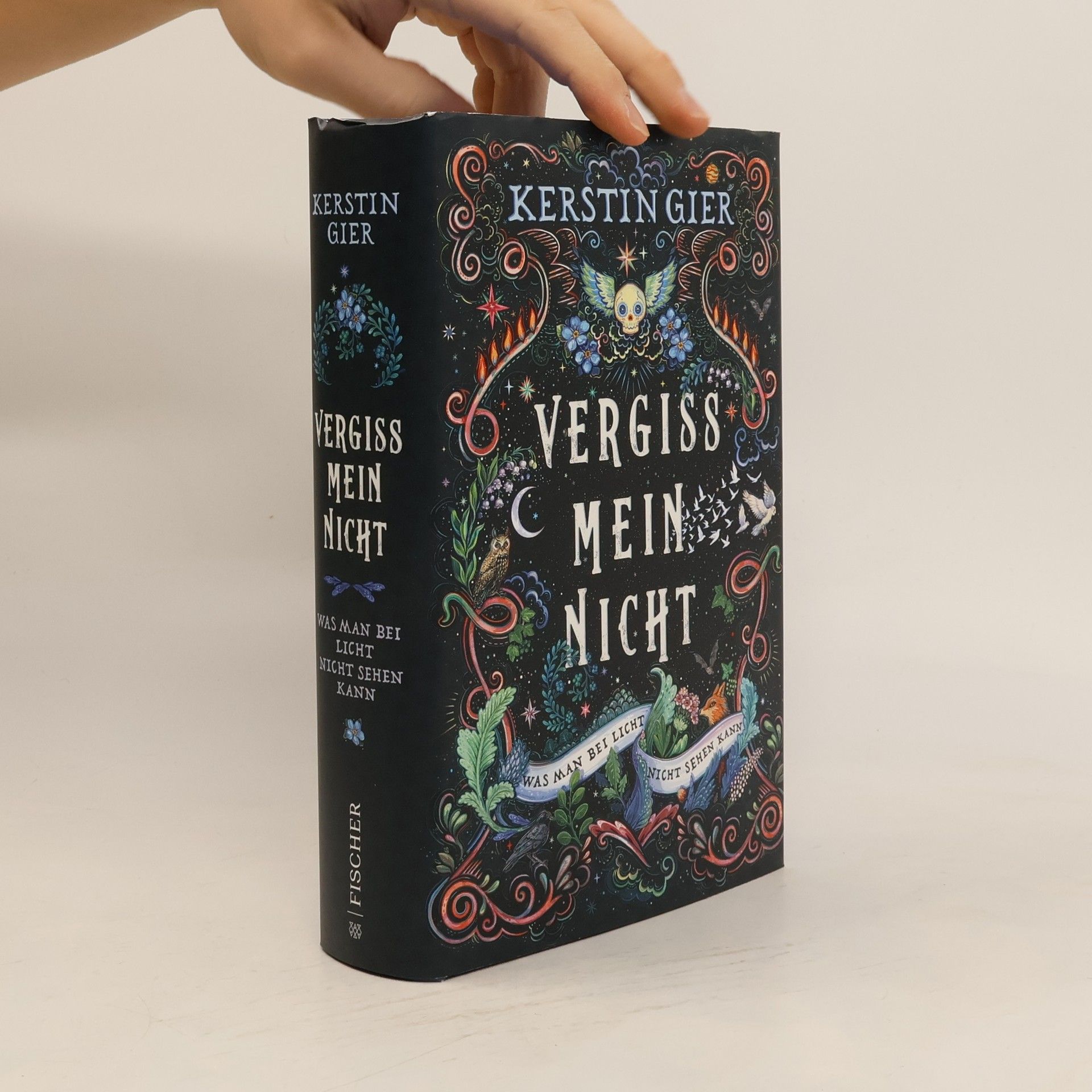 Kerstin Gier Vergissmeinnicht - was man bei Licht nicht sehen kann