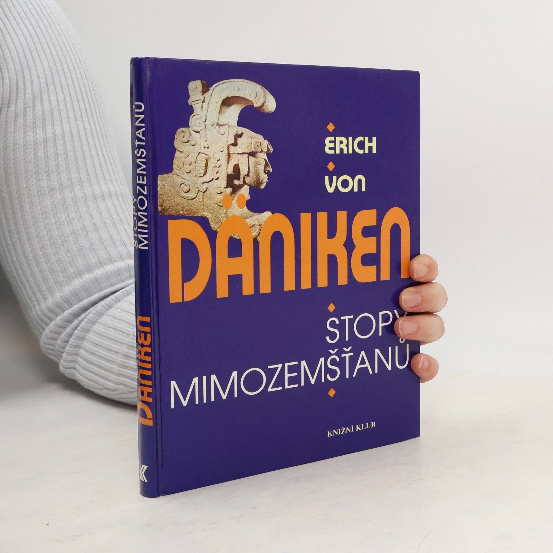 Erich von Däniken Stopy mimozemšťanů