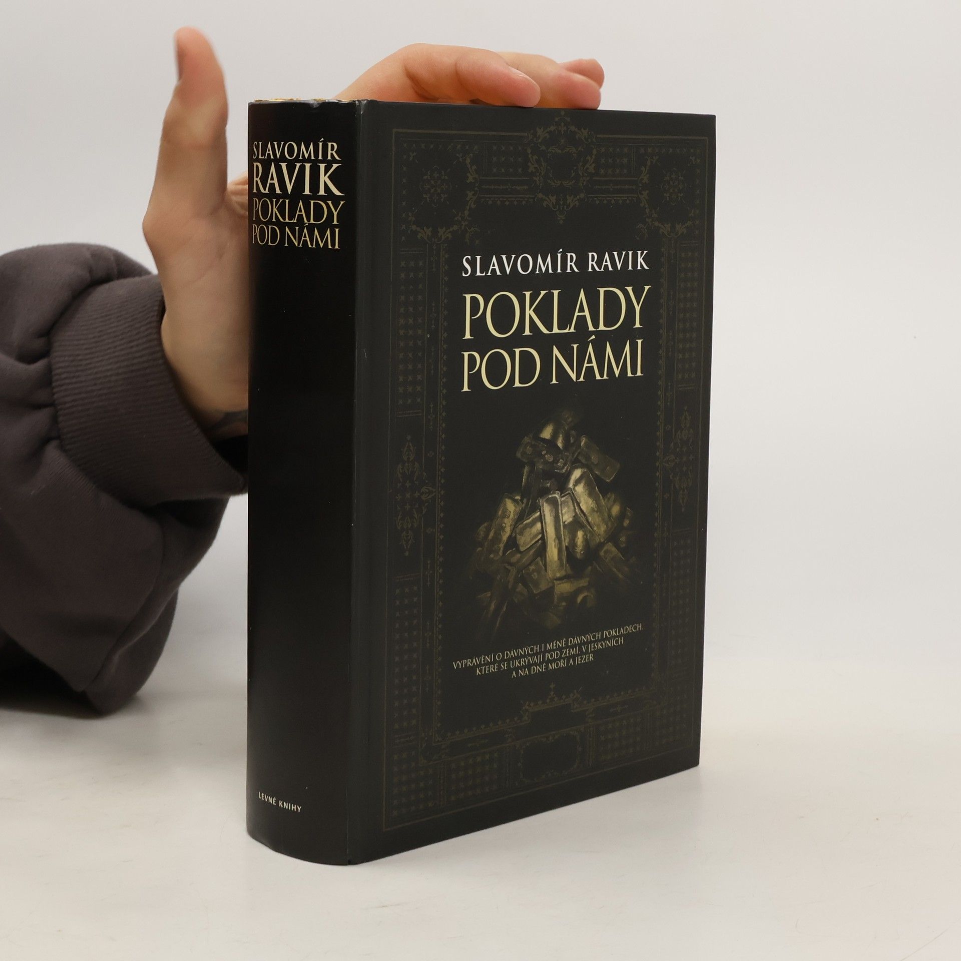 Slavomír Pejčoch Poklady pod námi