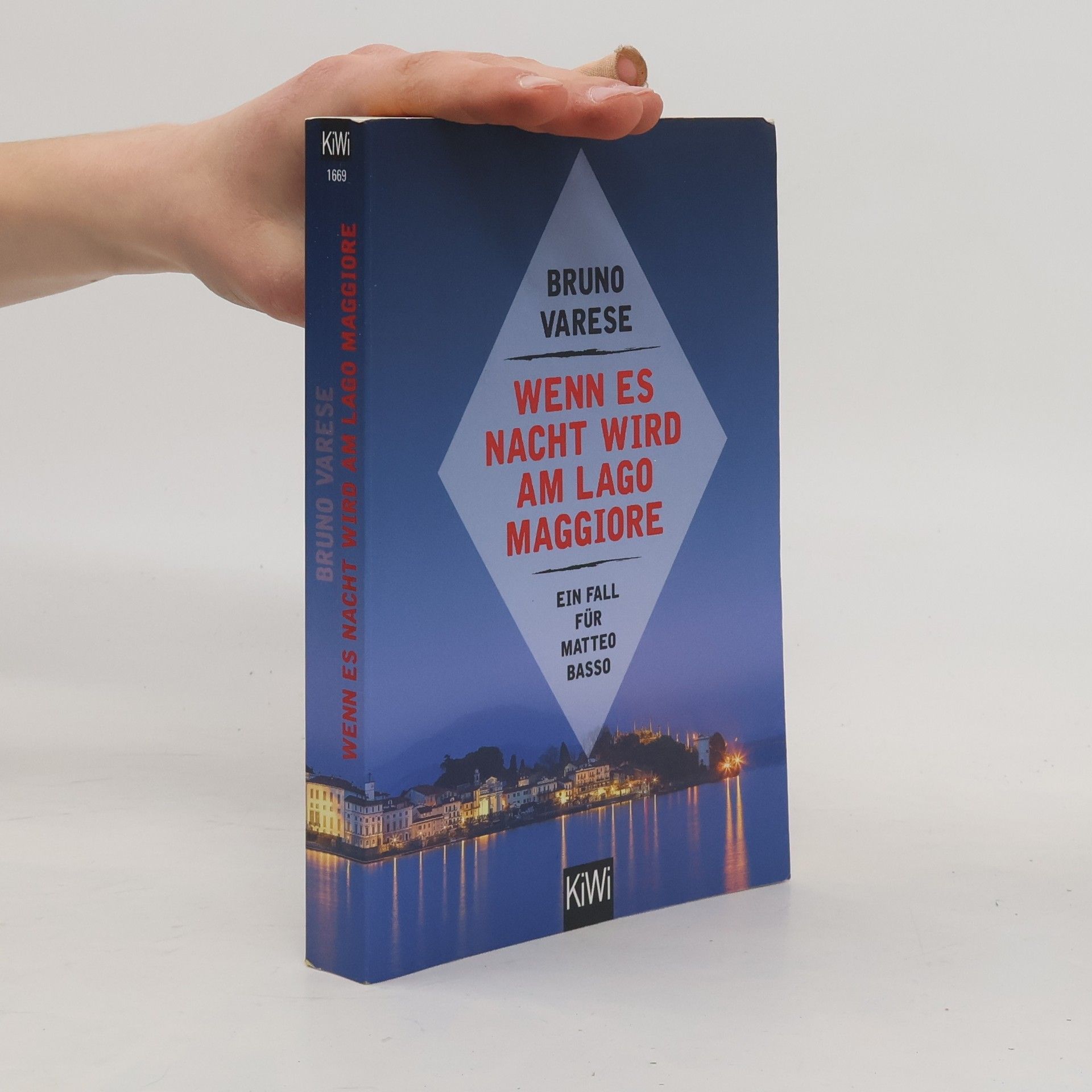 Wenn es Nacht wird am Lago Maggiore