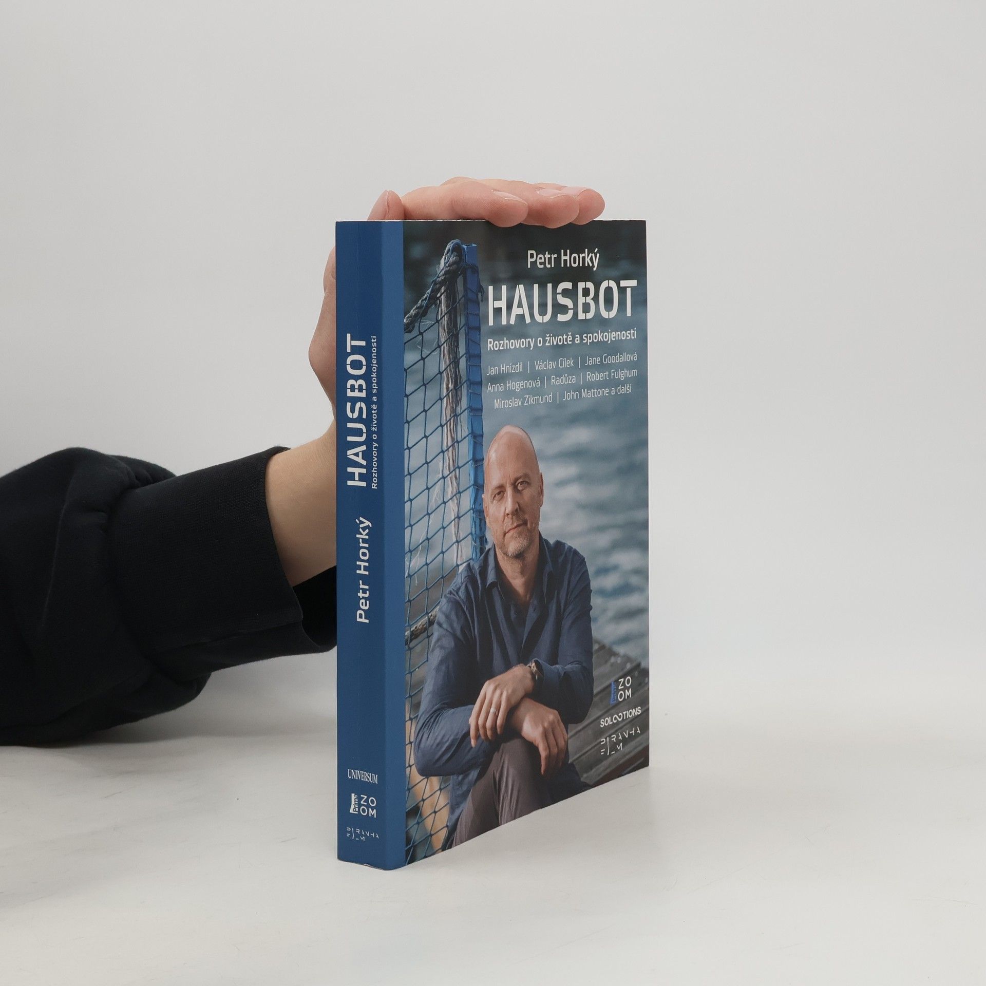 Hausbot : rozhovory o životě a spokojenosti