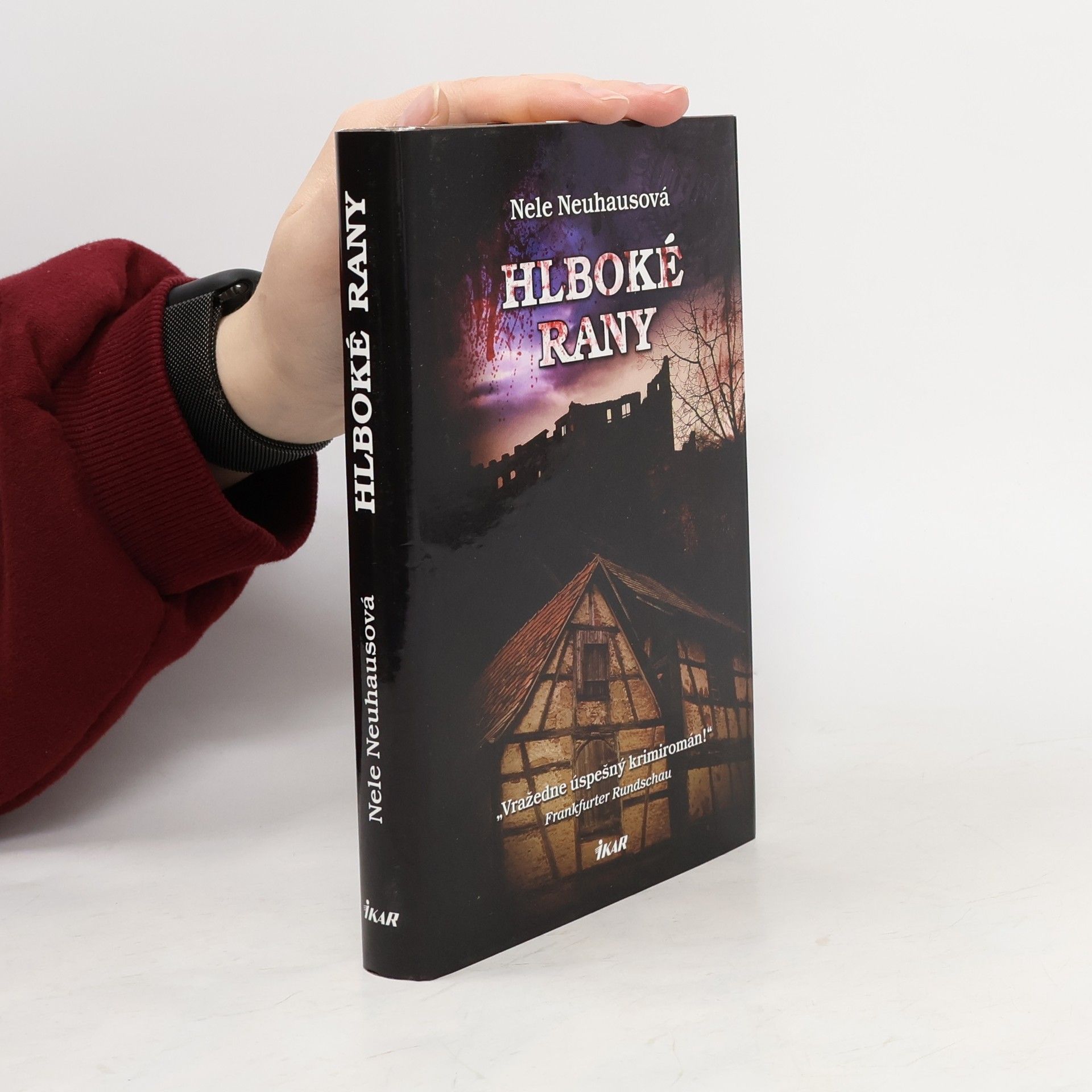 Nele Neuhaus Hlboké rany