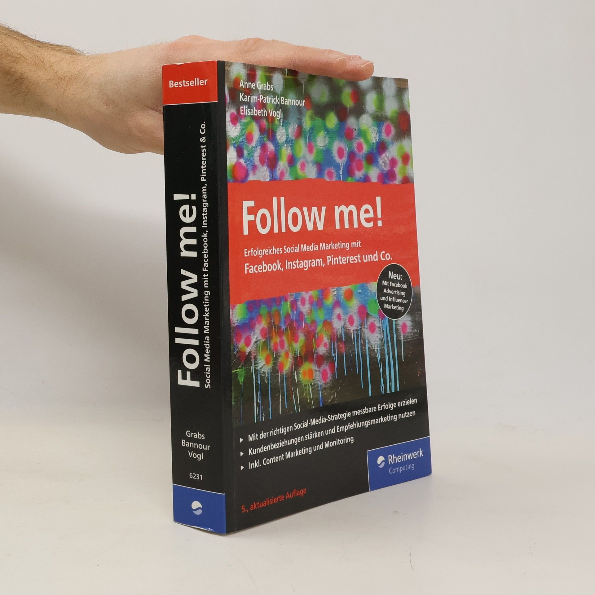 Anne Grabs Follow me!