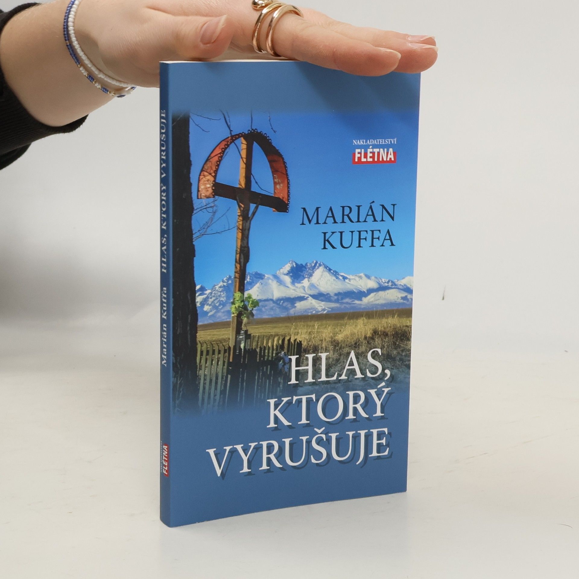 Hlas, ktorý vyrušuje