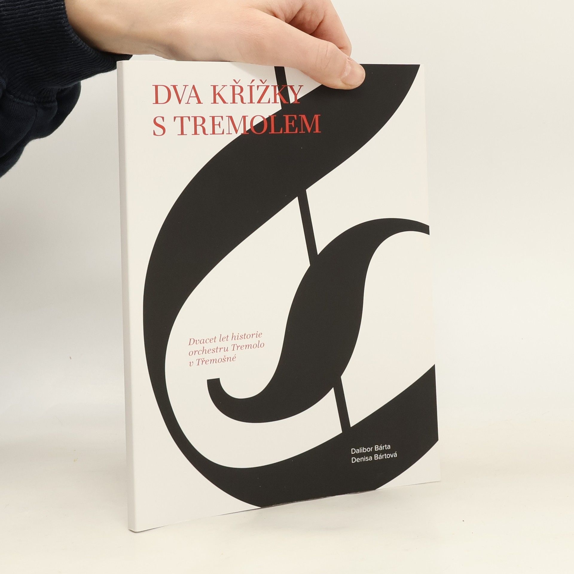 Dva křížky s tremolem