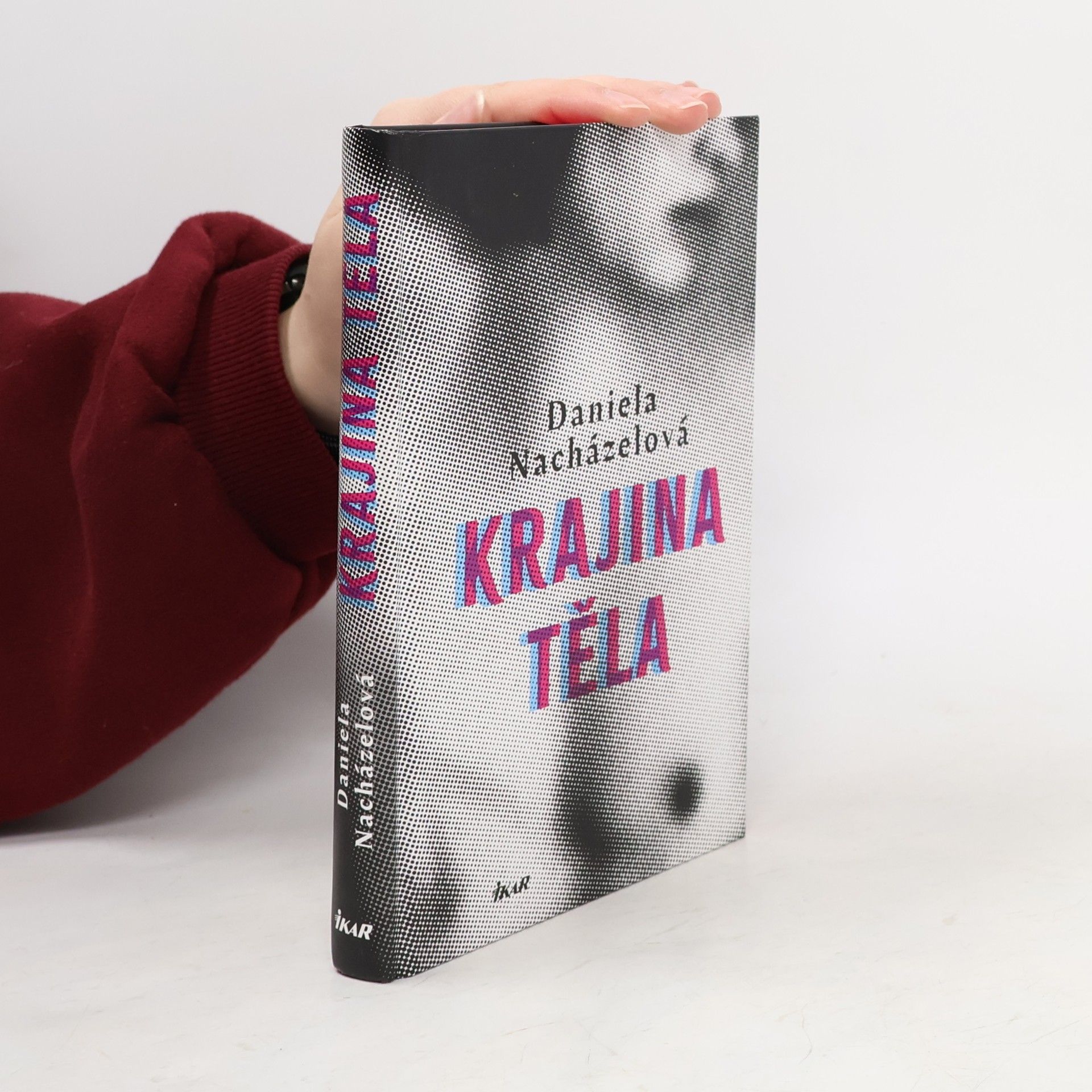 Daniela Nacházelová Krajina těla