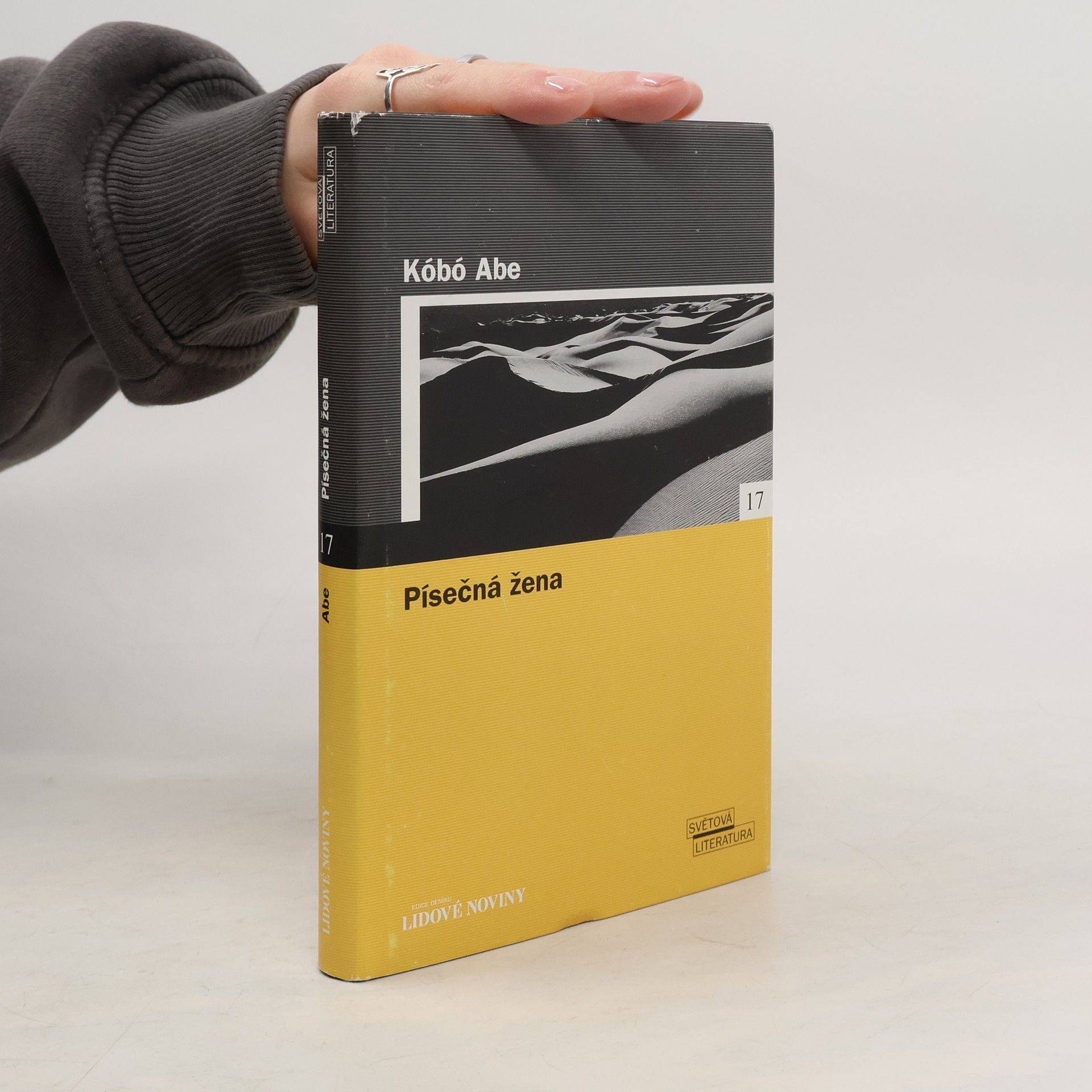 Kóbó Abe Písečná žena