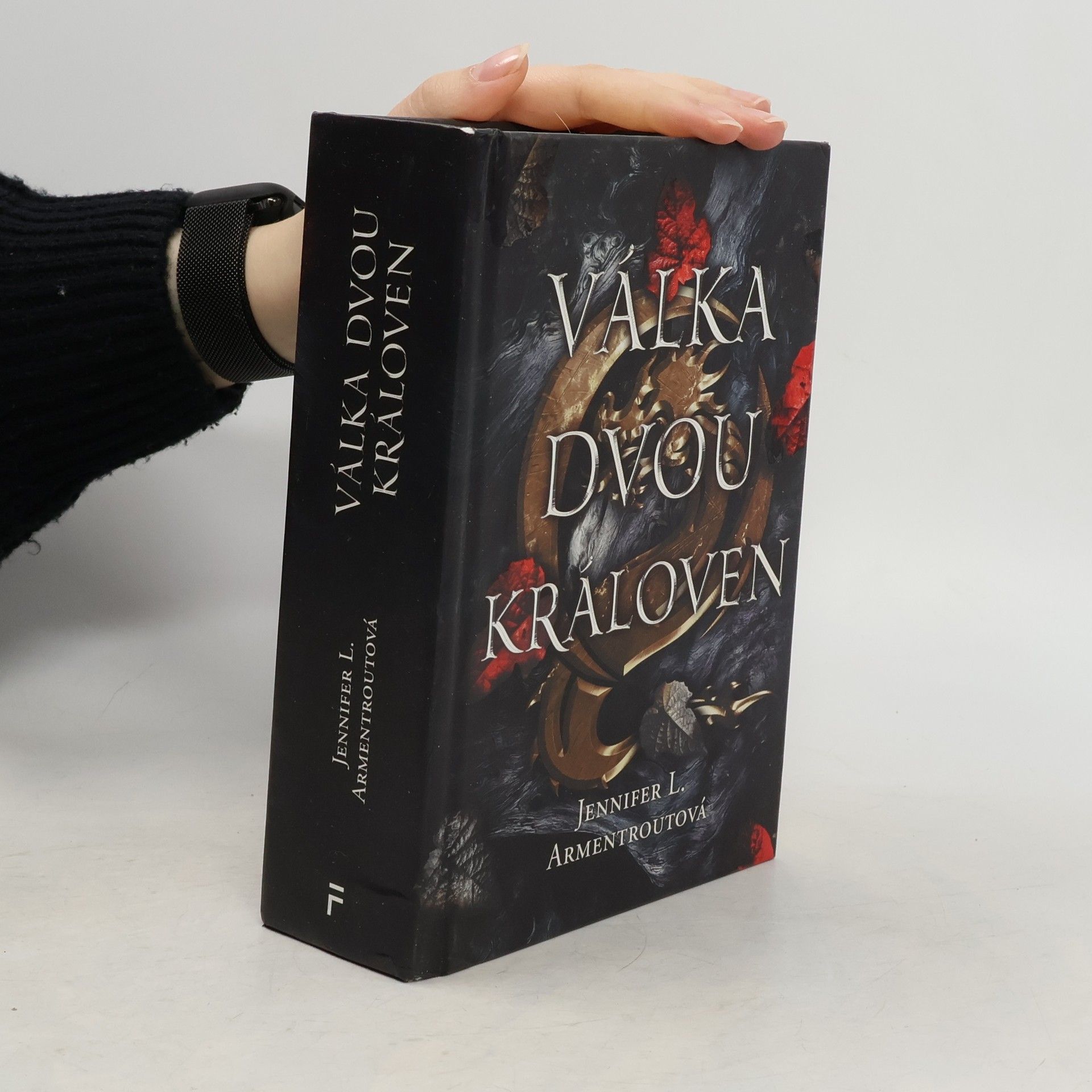 Jennifer L. Armentrout Válka dvou královen