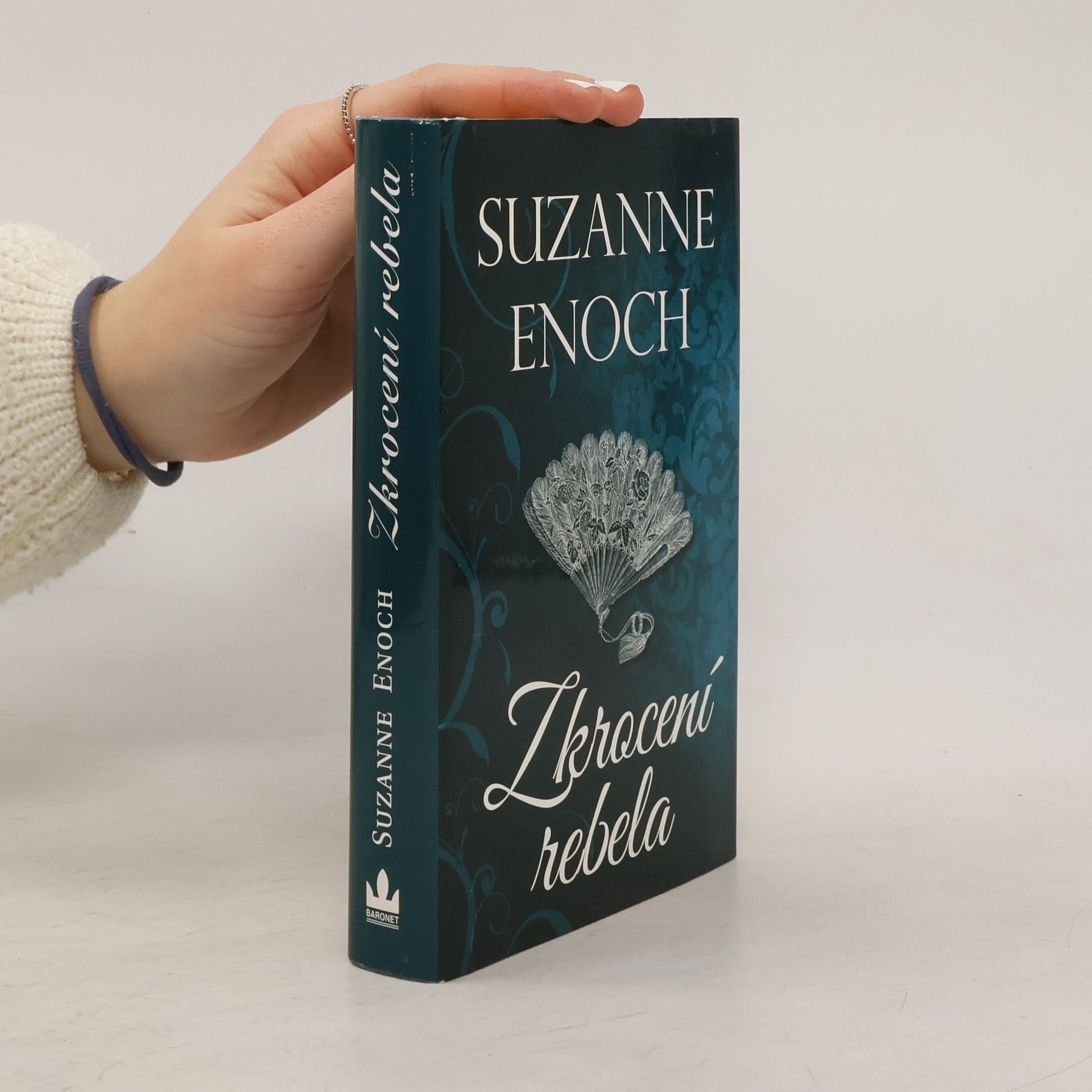 Suzanne Enoch Zkrocení rebela