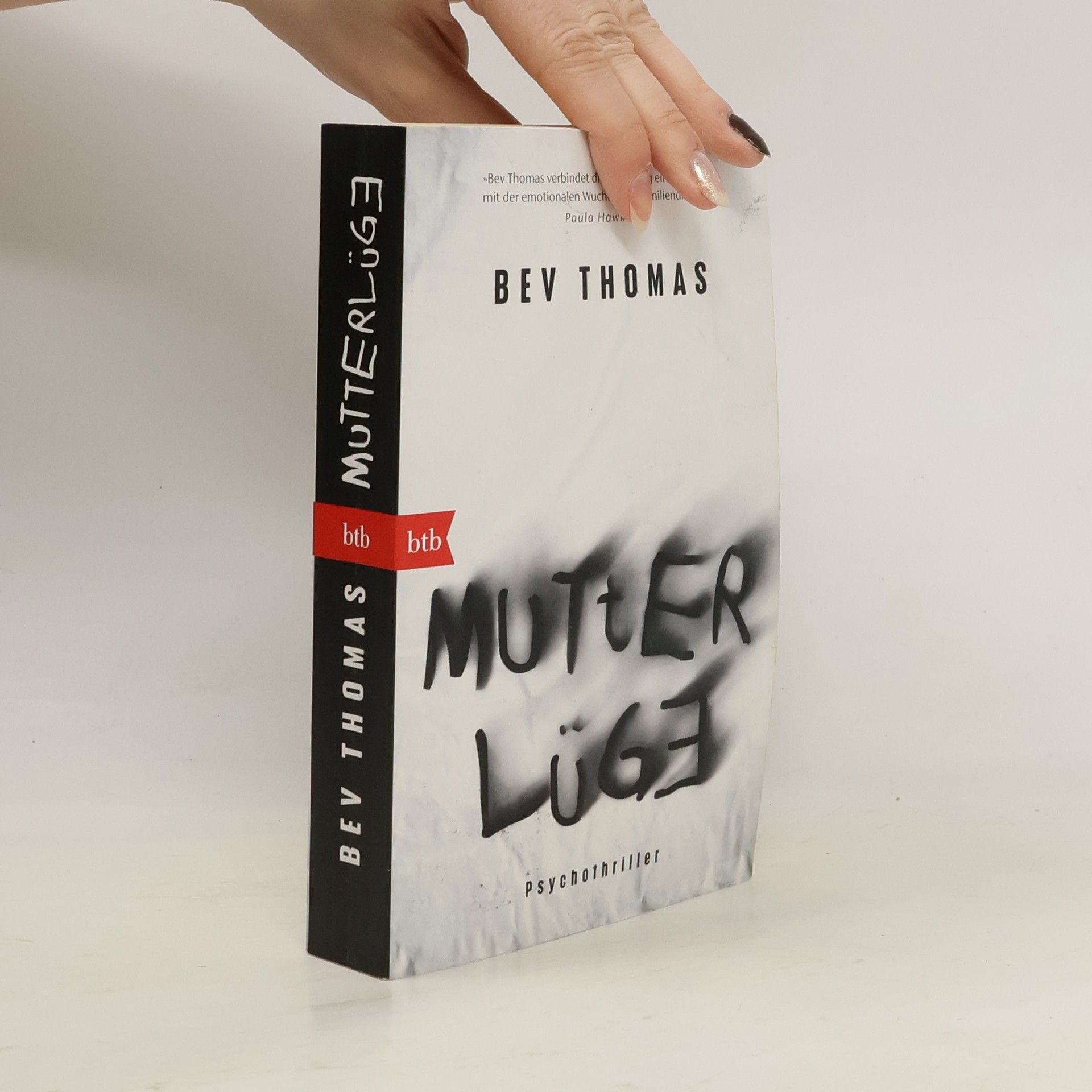 Bev Thomas Mutterlüge