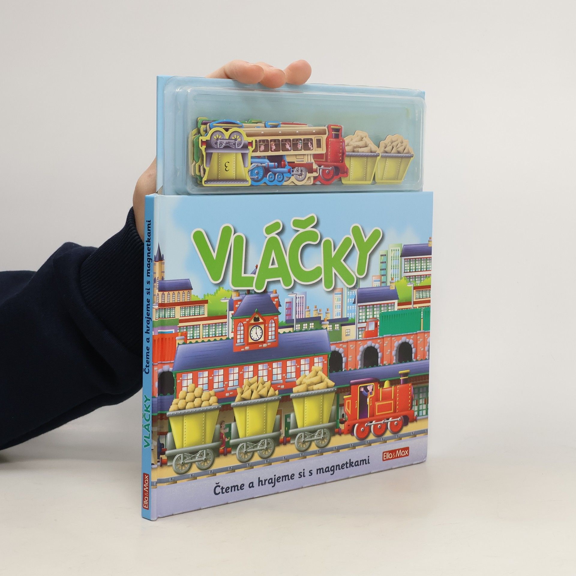 Vláčky : čteme a hrajeme si s magnetkami