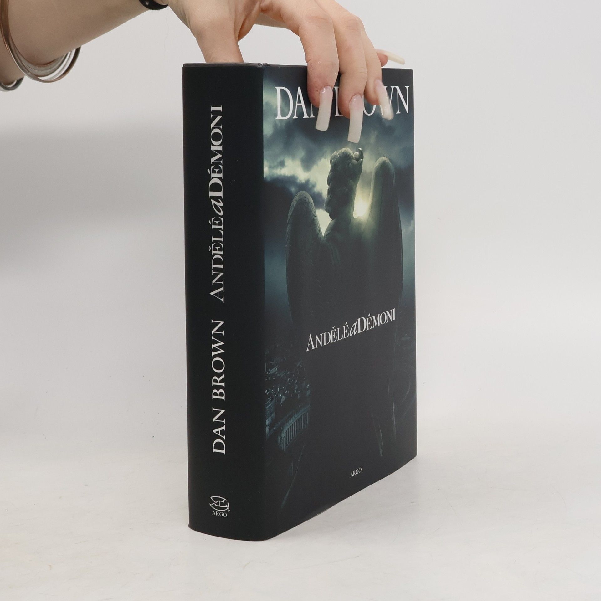 Dan Brown Andělé a démoni