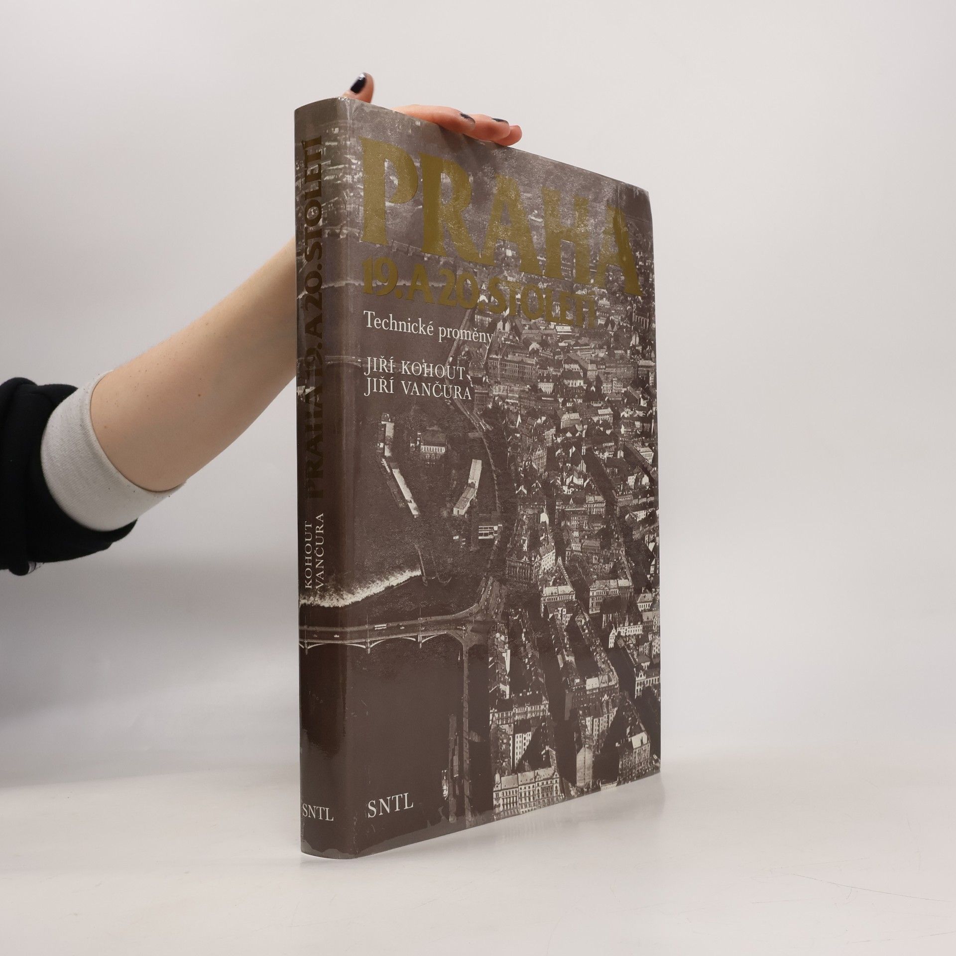 Praha 19. a 20. století. Technické proměny