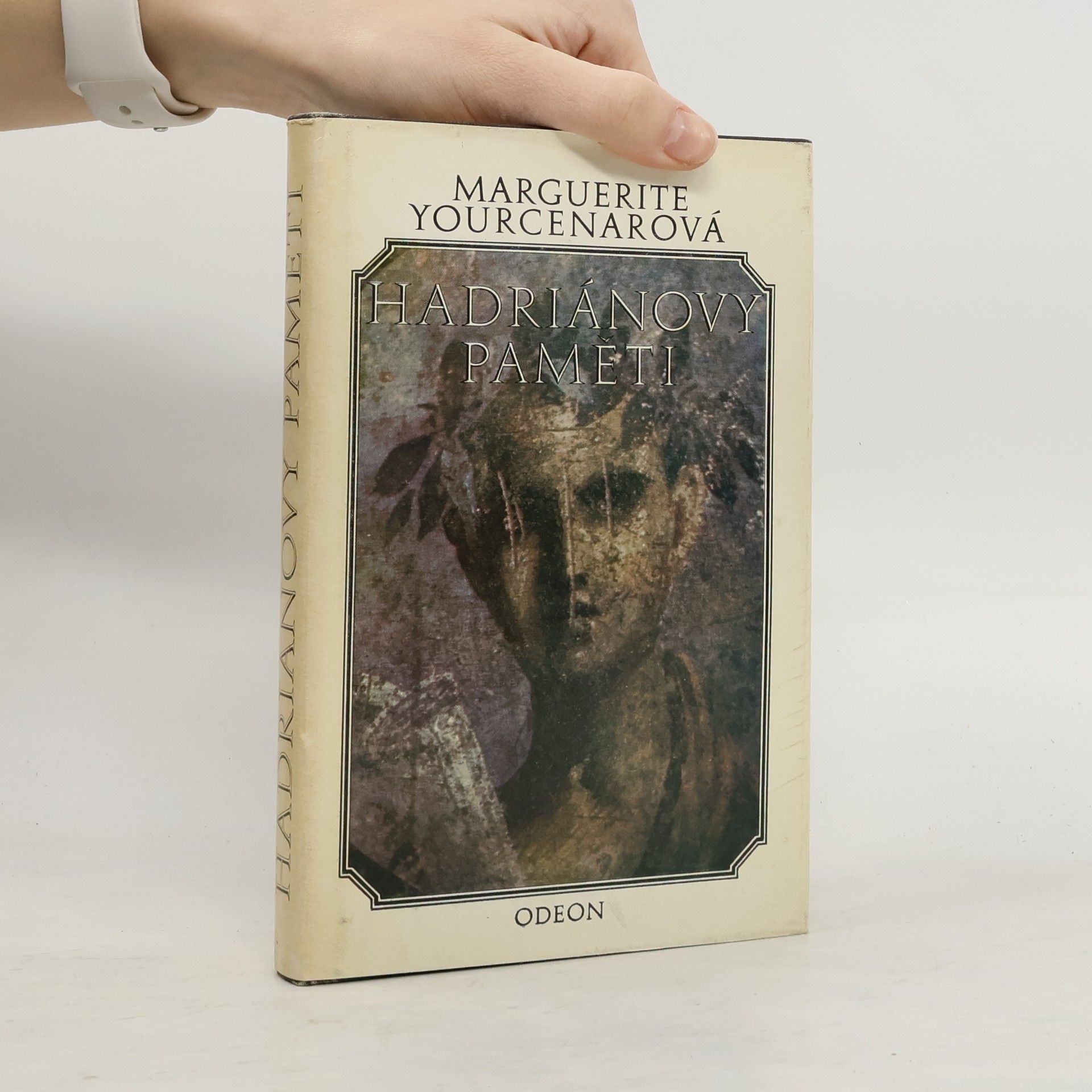 Marguerite Yourcenar Hadriánovy paměti