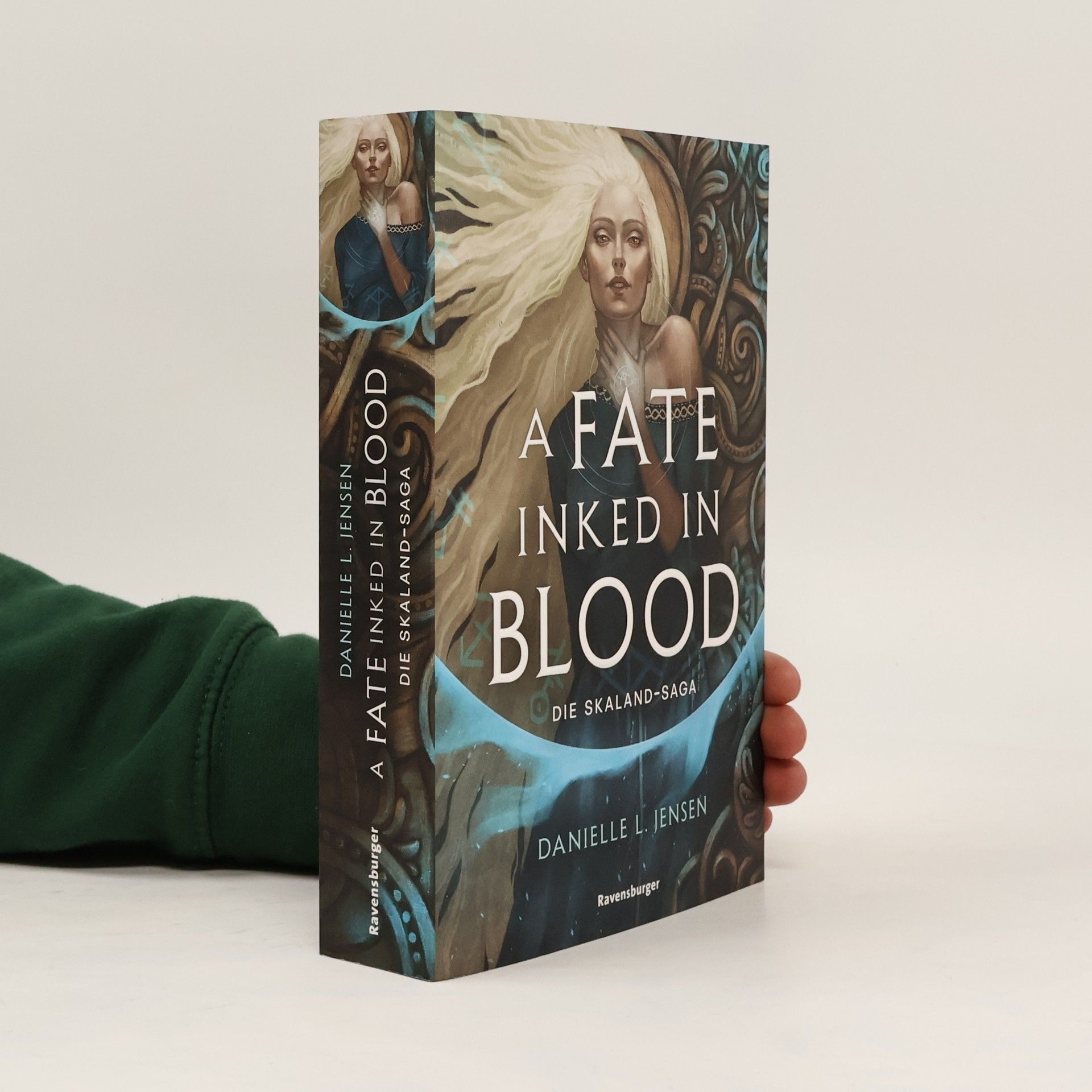Danielle L. Jensen A Fate Inked in Blood