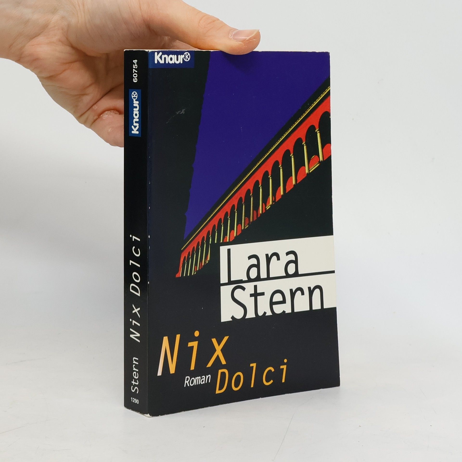 Lara Stern Nix Dolci