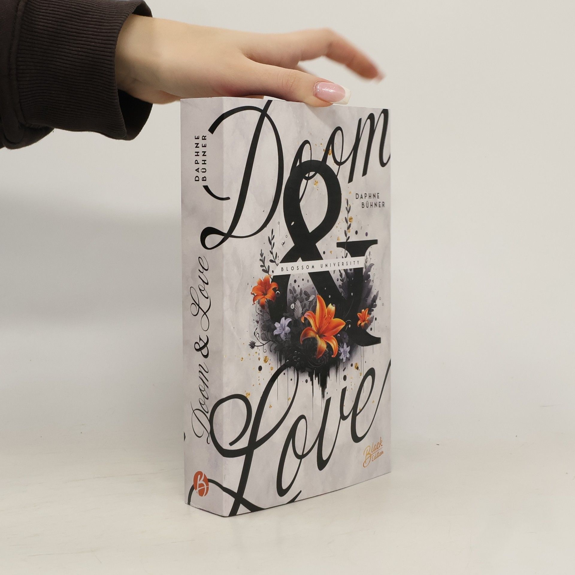 Daphne Bühner Doom & Love