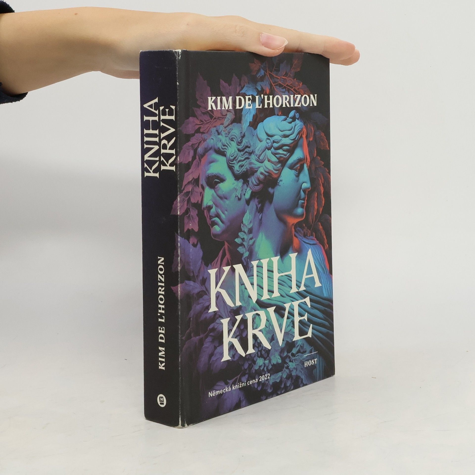 Kim de l. Horizon Kniha krve