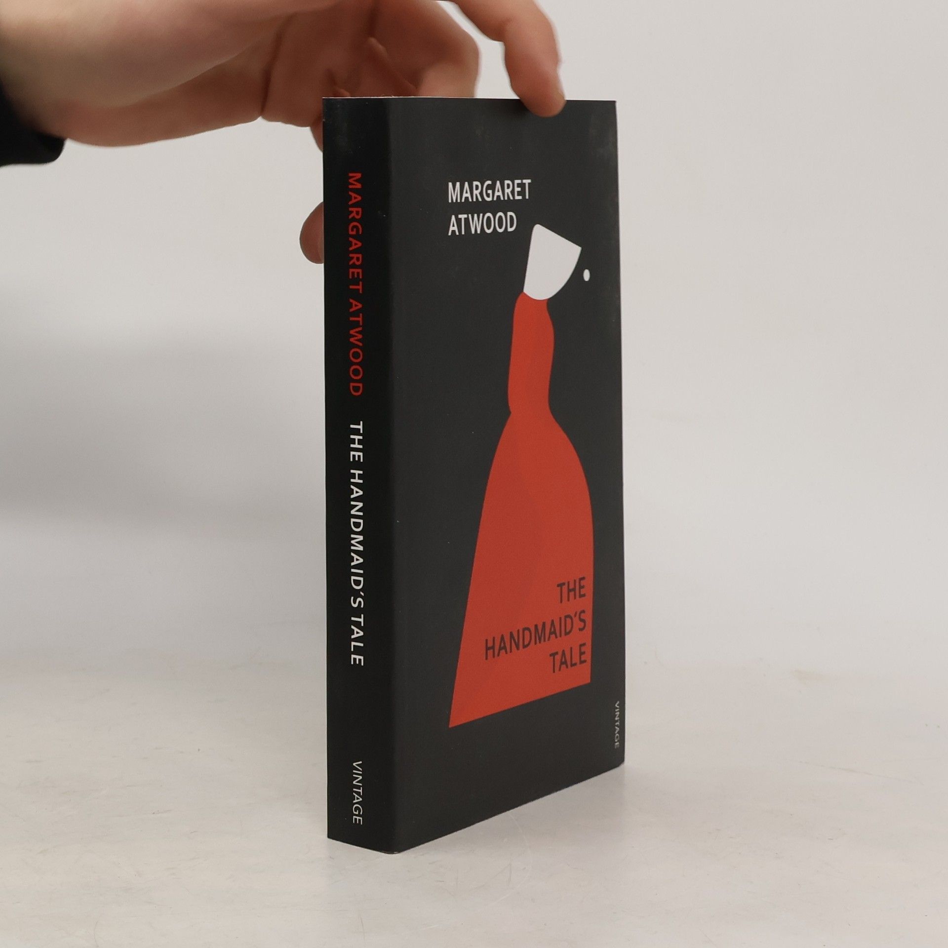 Margaret Atwood The handmaid's tale