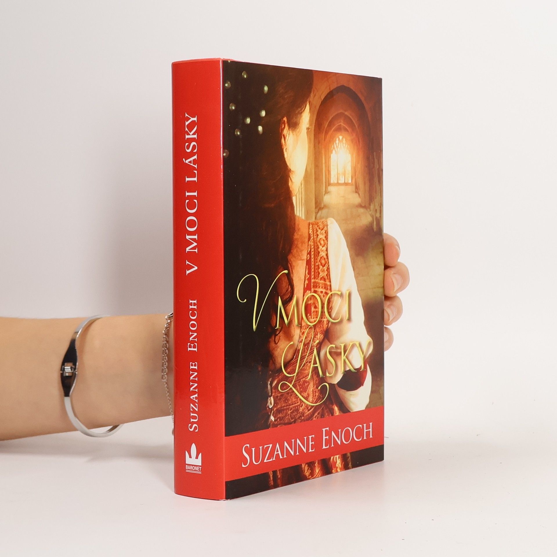 Suzanne Enoch V moci lásky