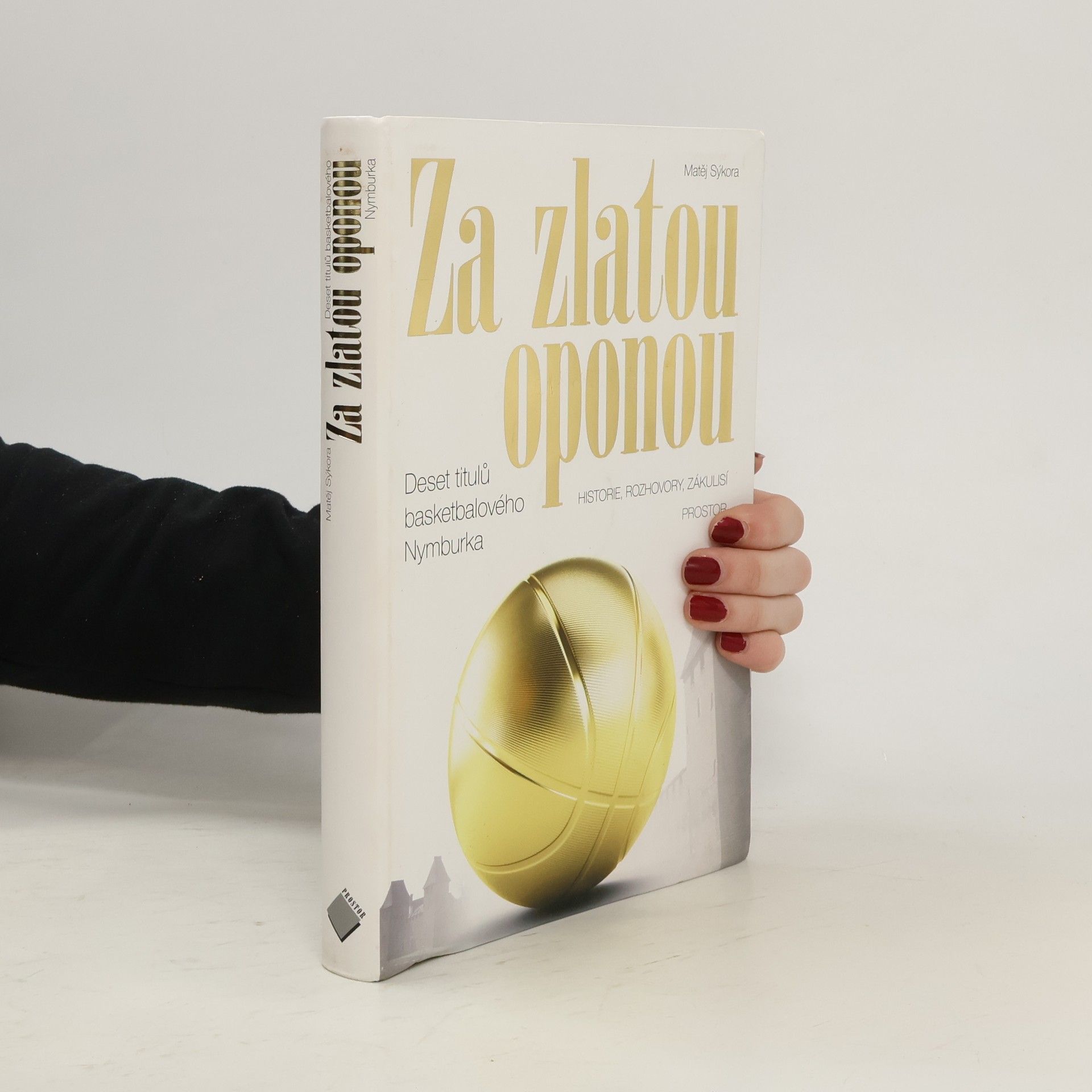 Matěj Sýkora Za zlatou oponou