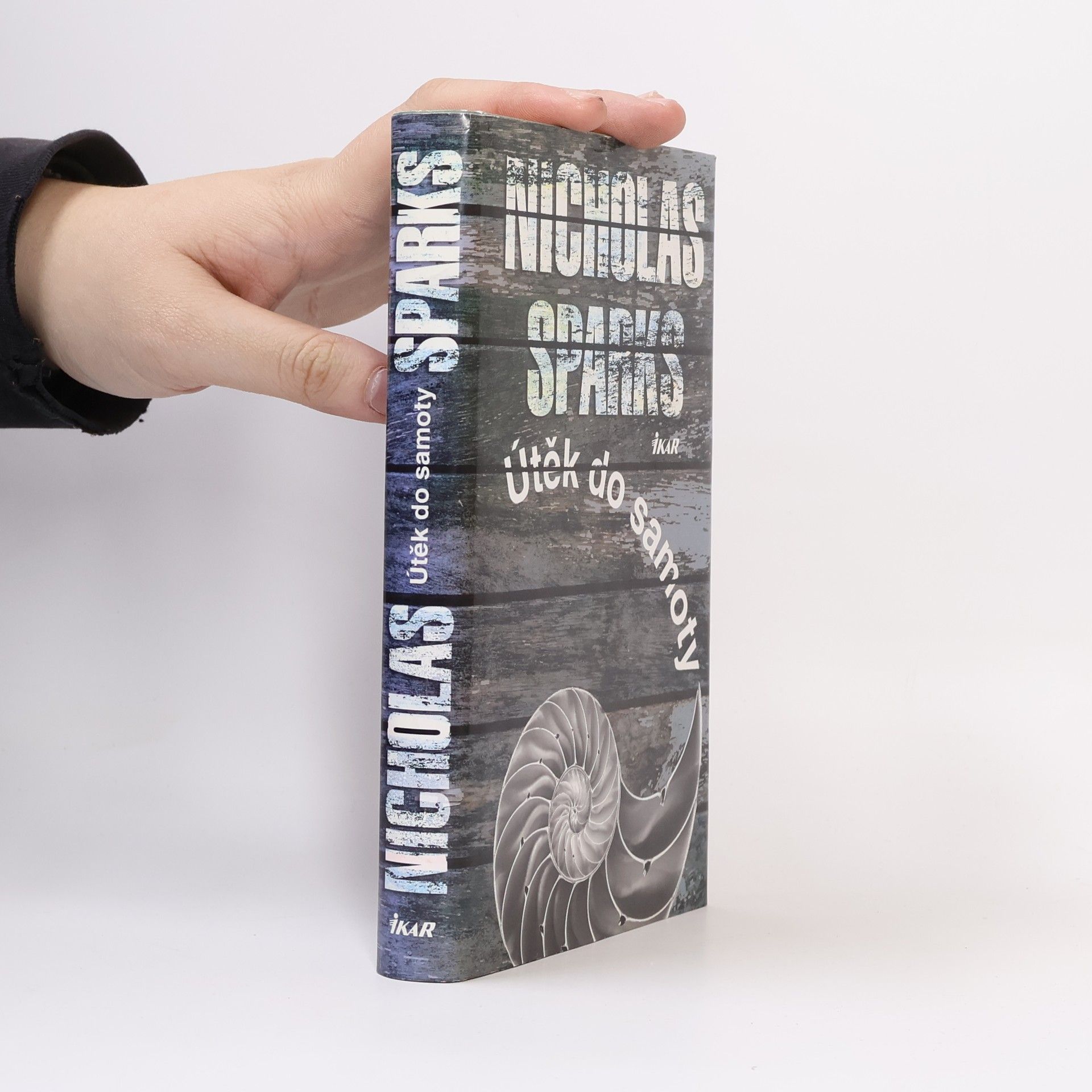 Nicholas Sparks Útěk do samoty