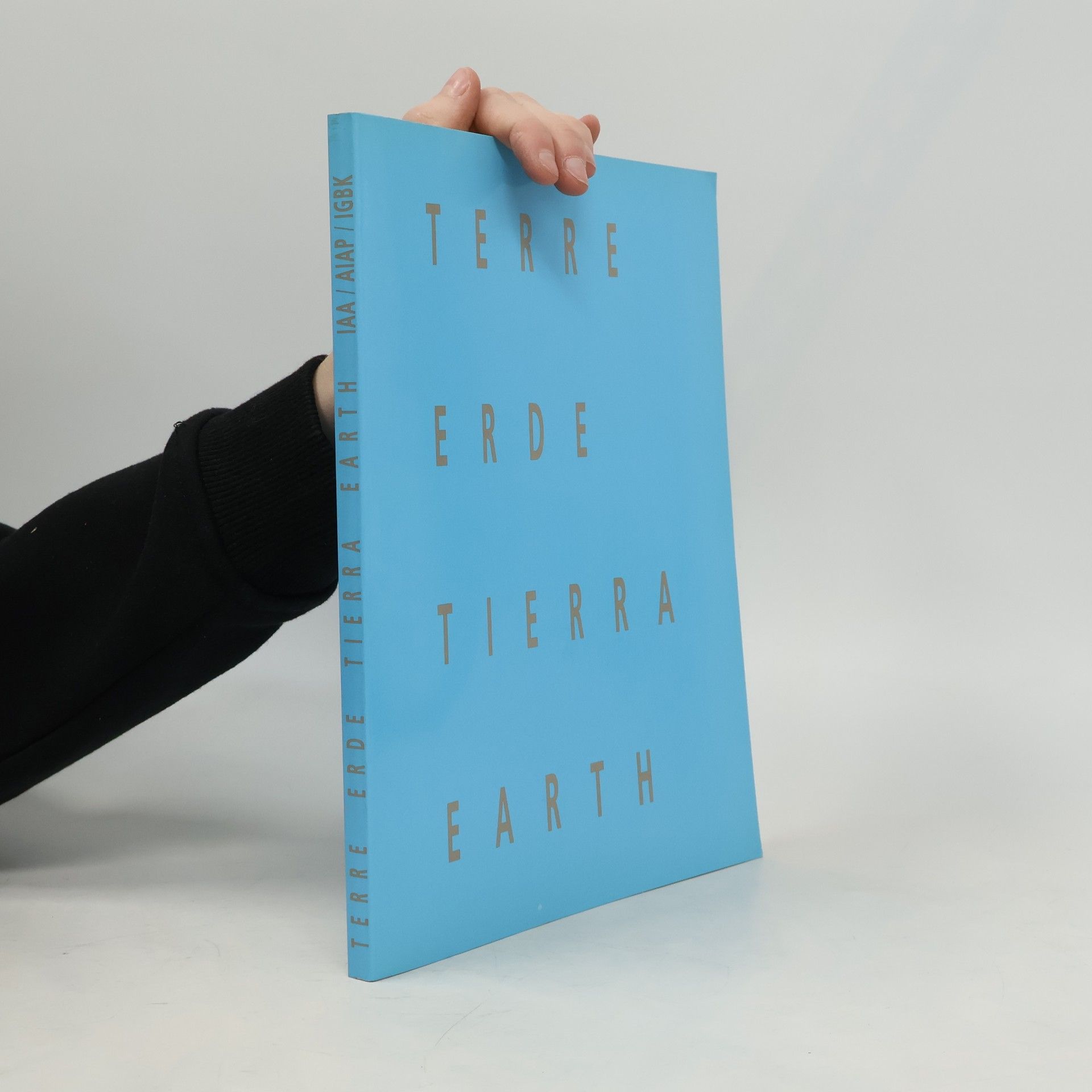 Collectif d'auteurs Terre. Erde. Tierra. Earth