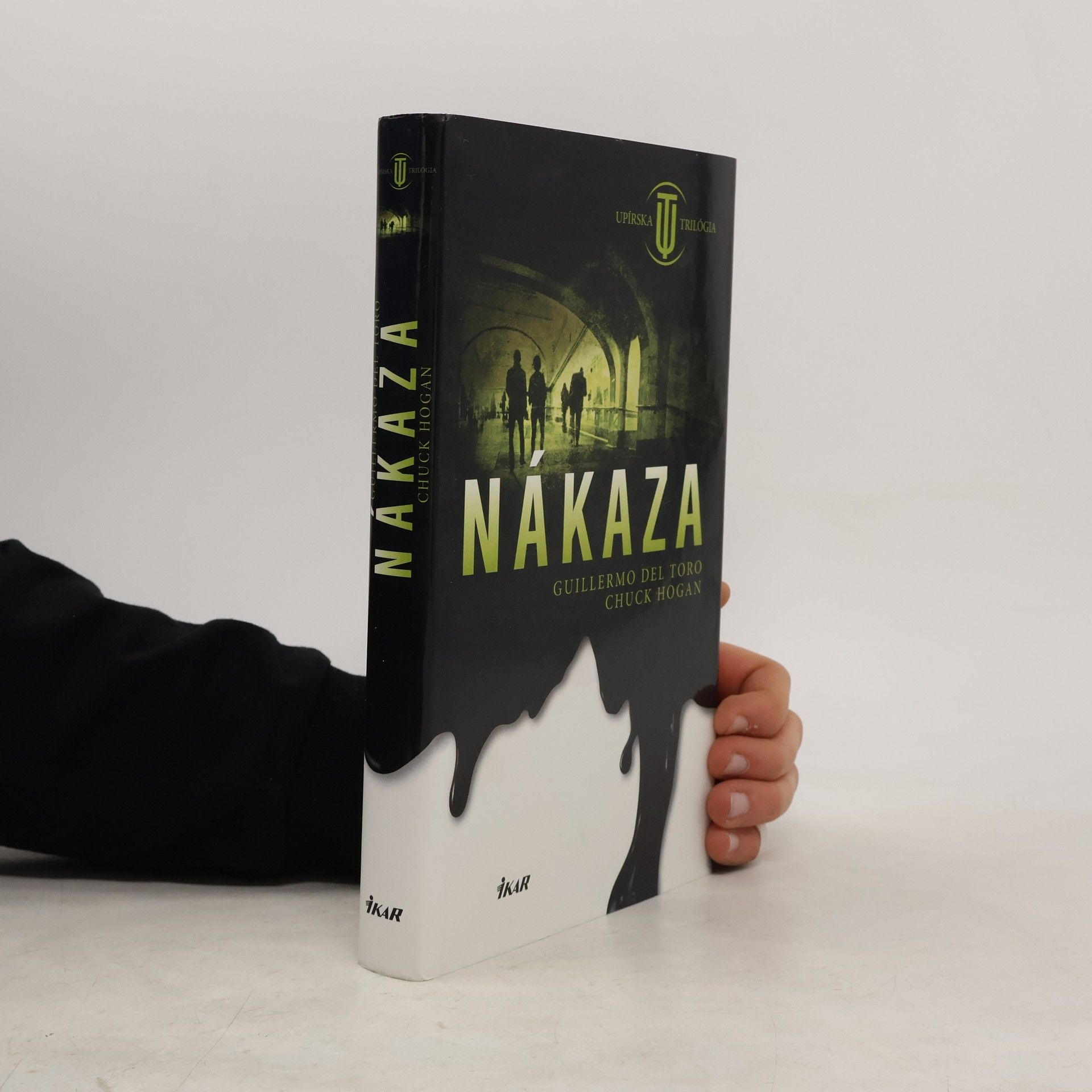 Guillermo del Toro Nákaza