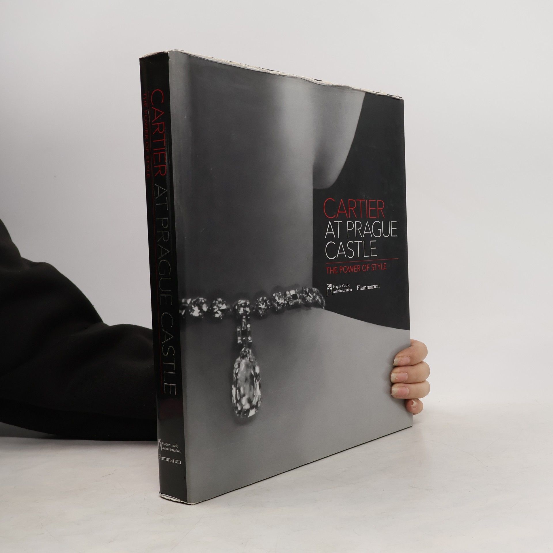 Suzanne Tise Isoré Cartier at Prague Castle : the power of style