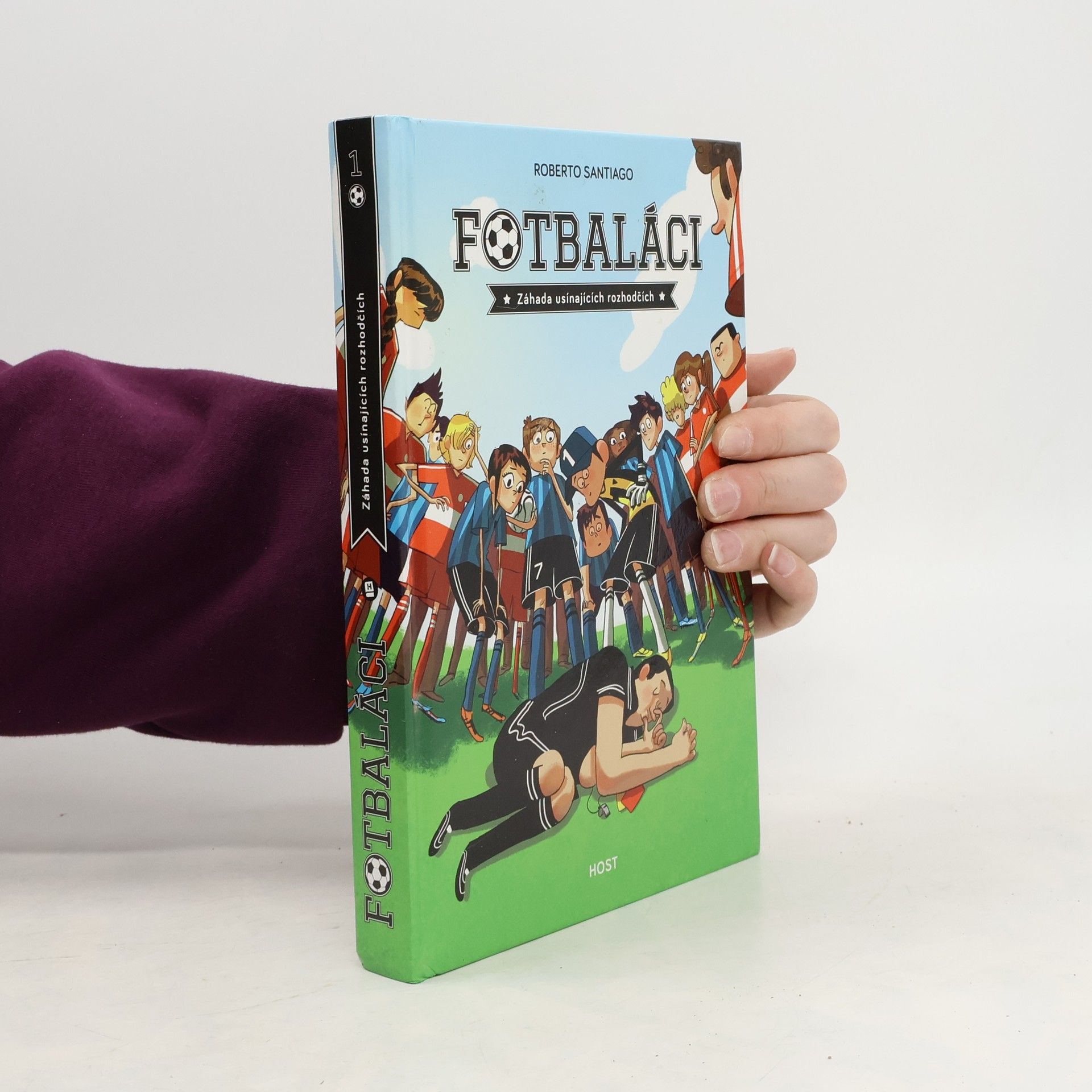 Roberto Santiago Fotbaláci. Záhada usínajících rozhodčích