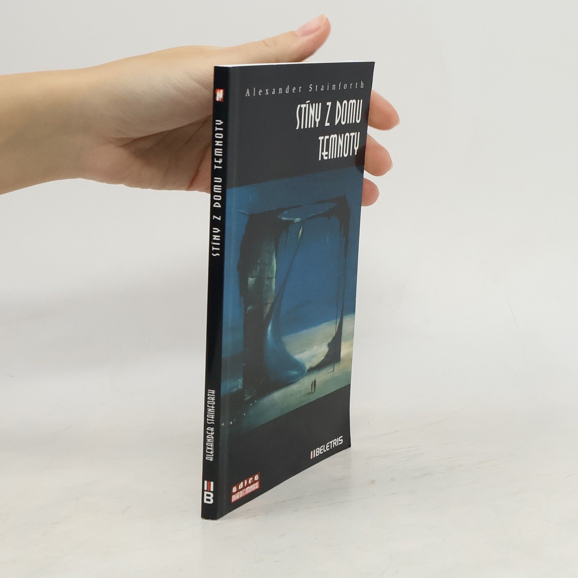 Alexander Stainforth Stíny z domu temnoty