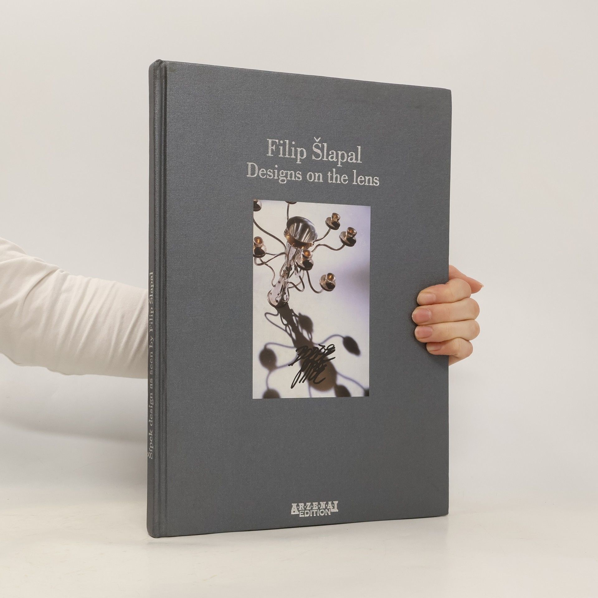 Filip Šlapal. Designs on the lens