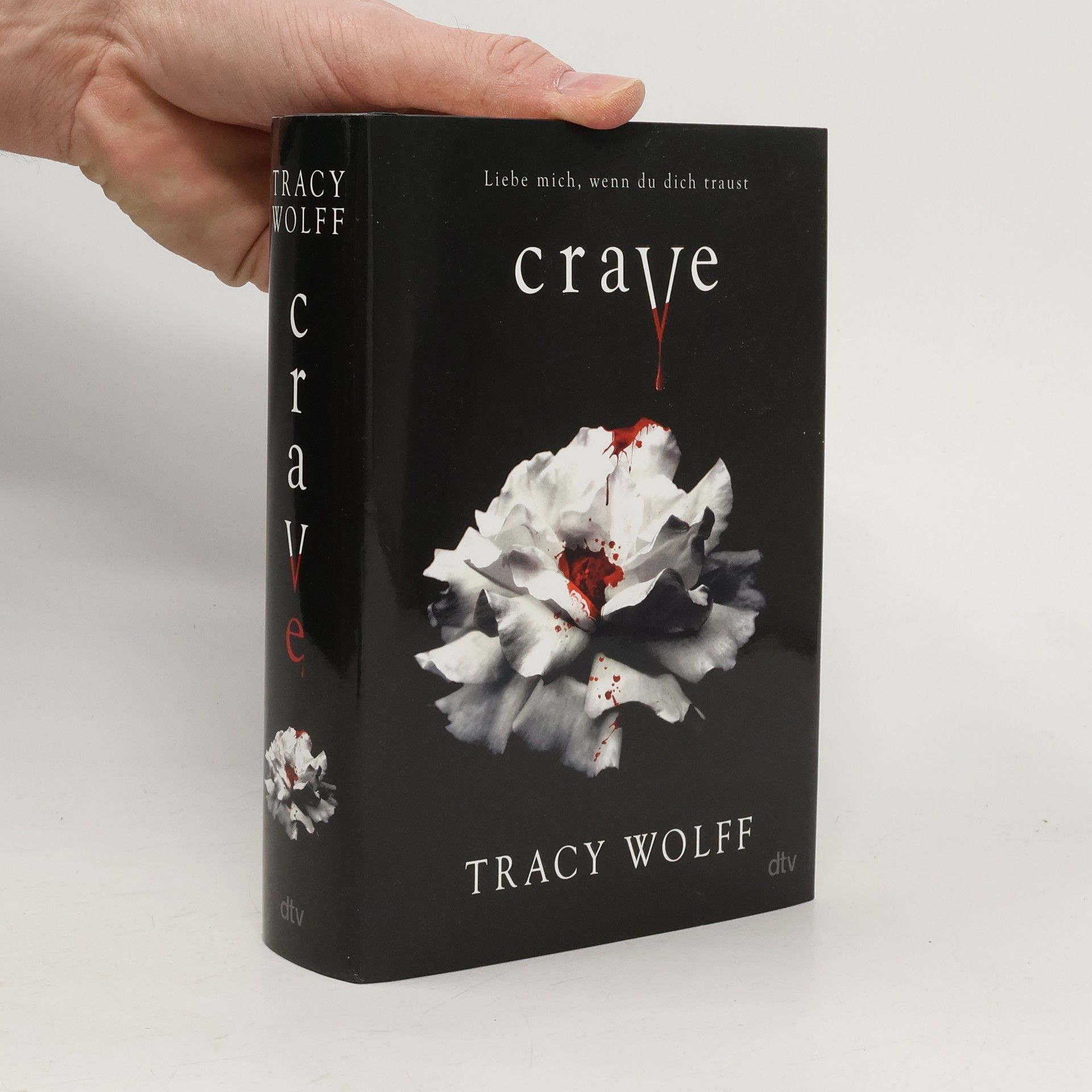 Tracy Wolff Crave
