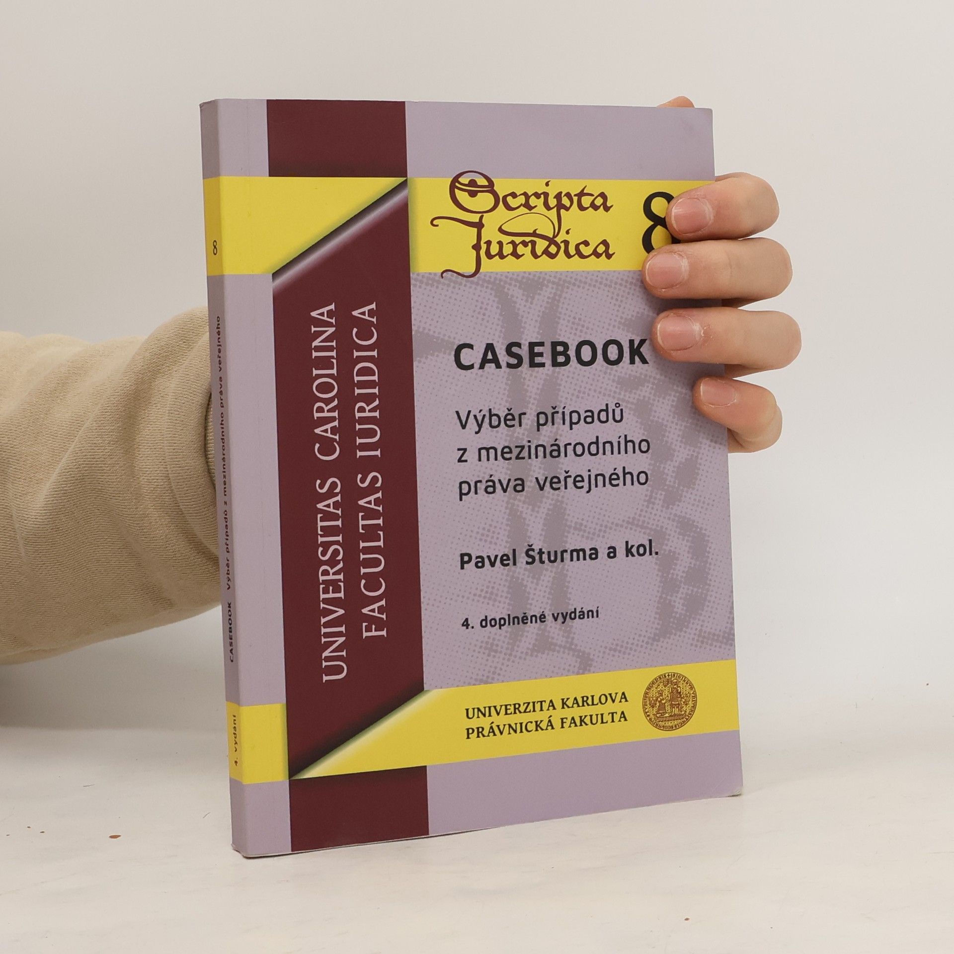 Autorenkollektiv Casebook : výběr případů z mezinárodního práva veřejného