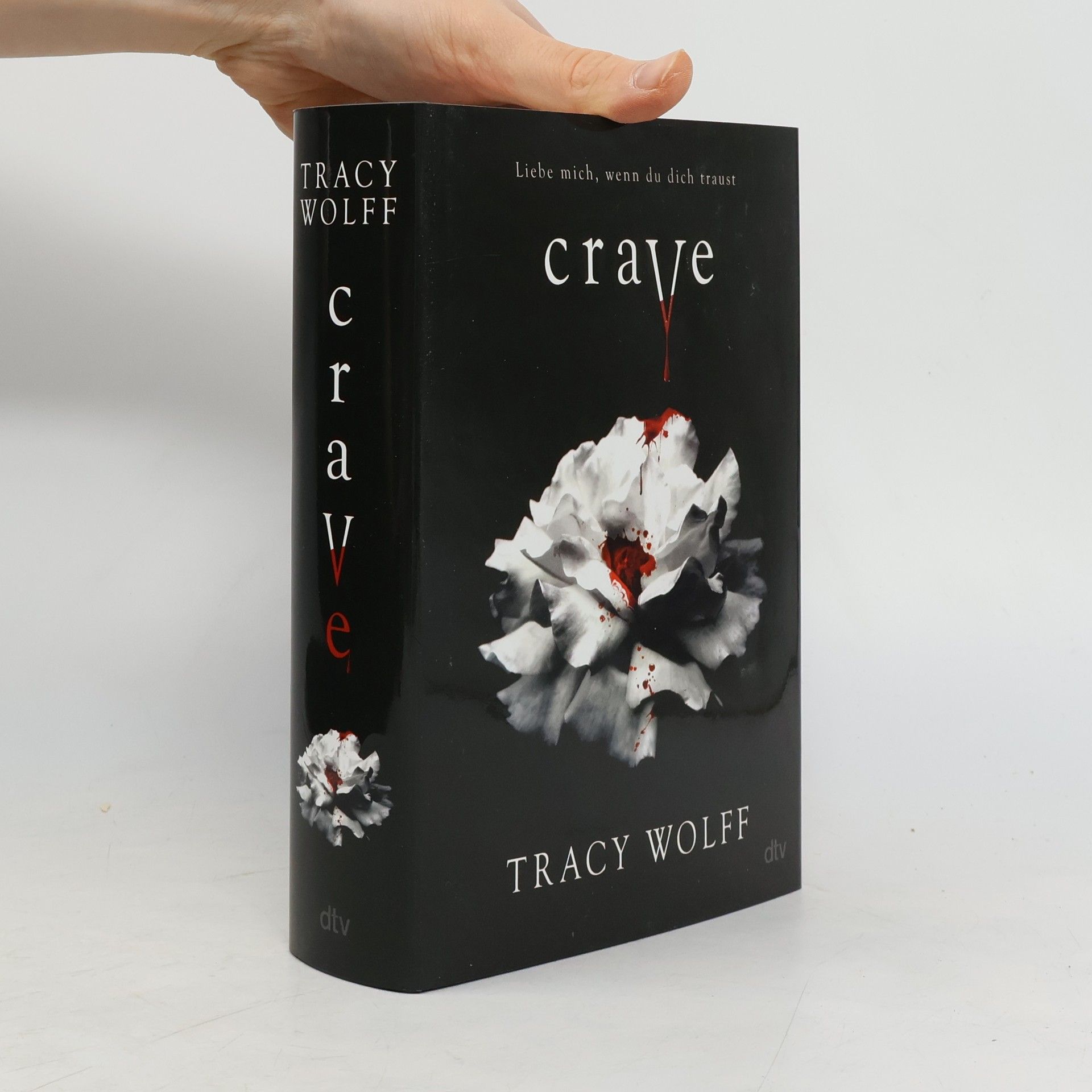 Tracy Wolff Crave