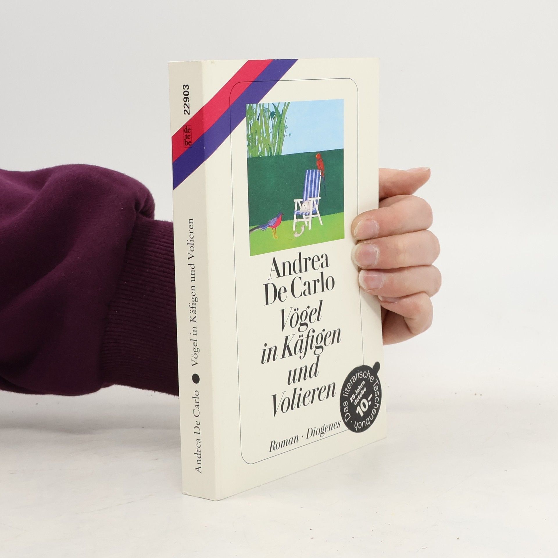 Andrea De Carlo Vögel in Käfigen und Volieren