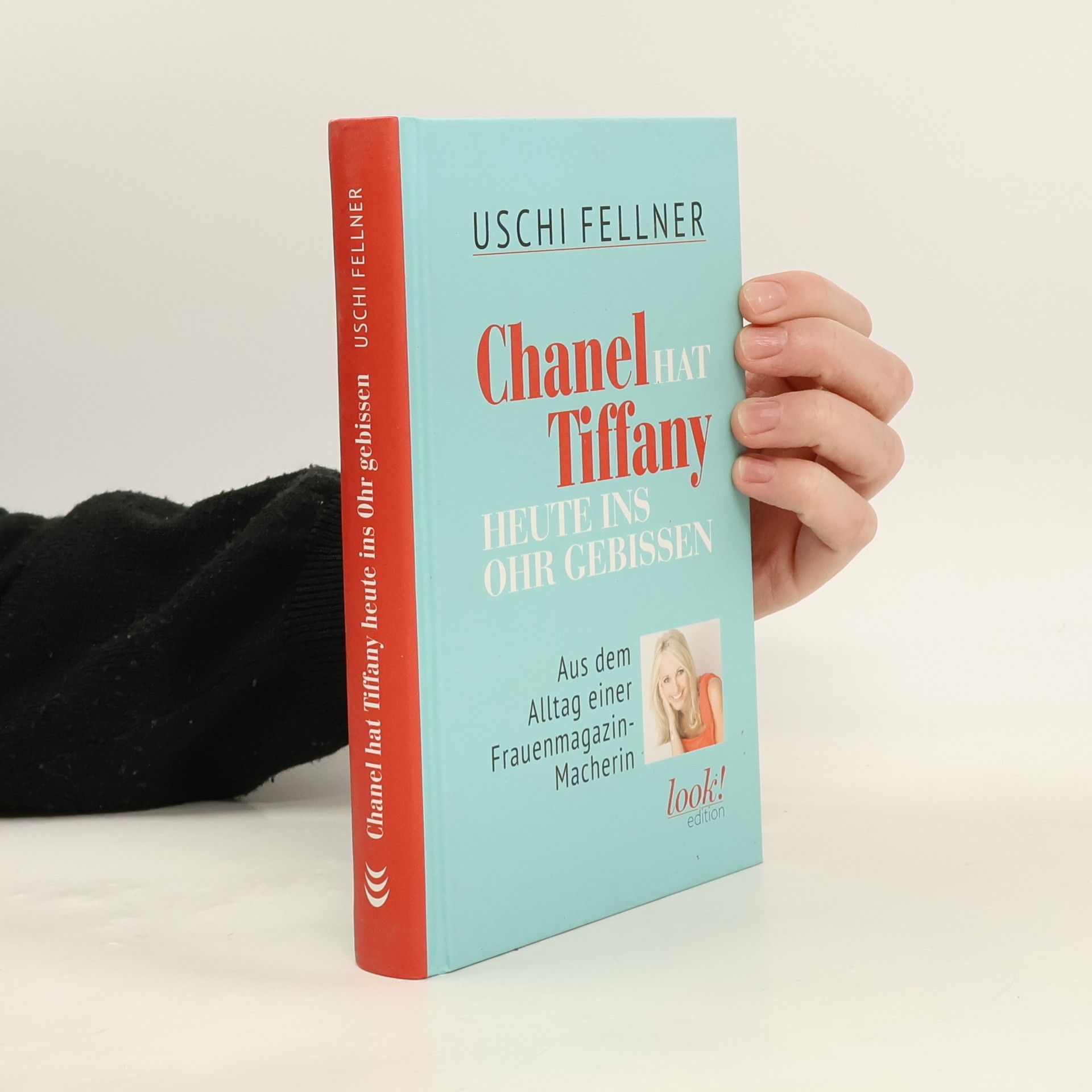 Chanel hat Tiffany heute ins Ohr gebissen