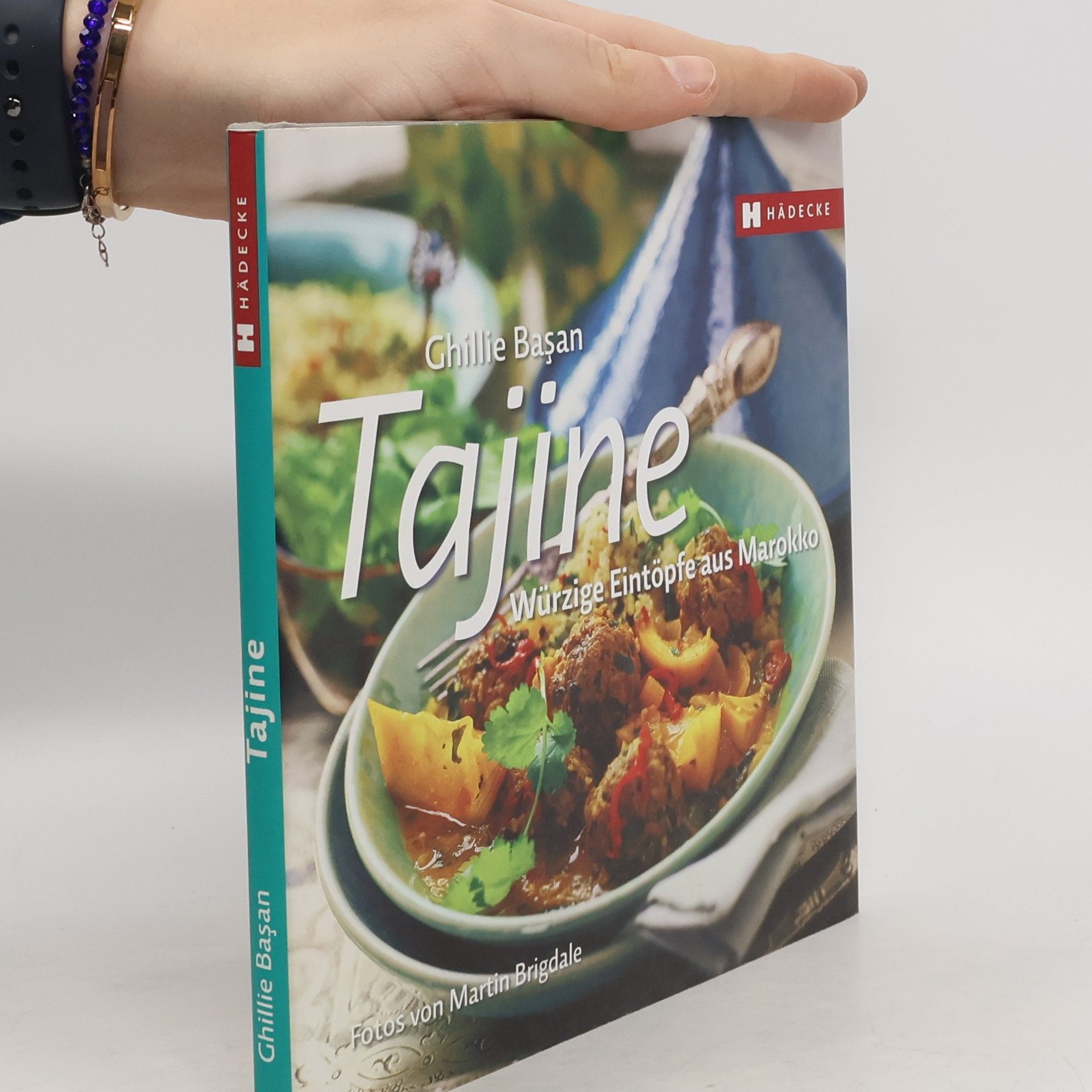 Ghillie Basan Tajine