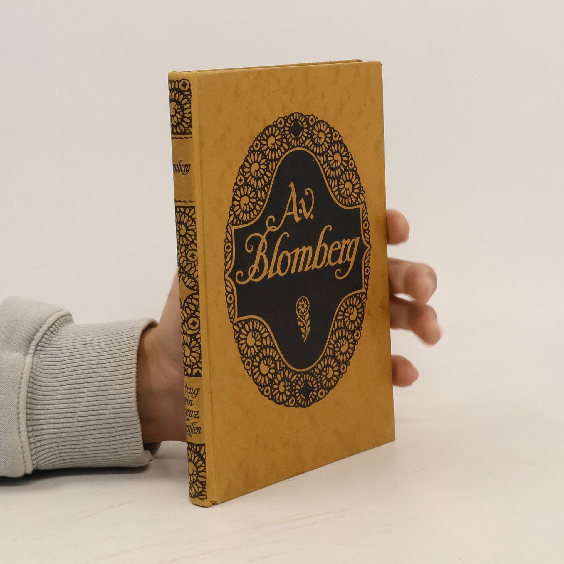 Er trug sein Kreuz; Gewissen