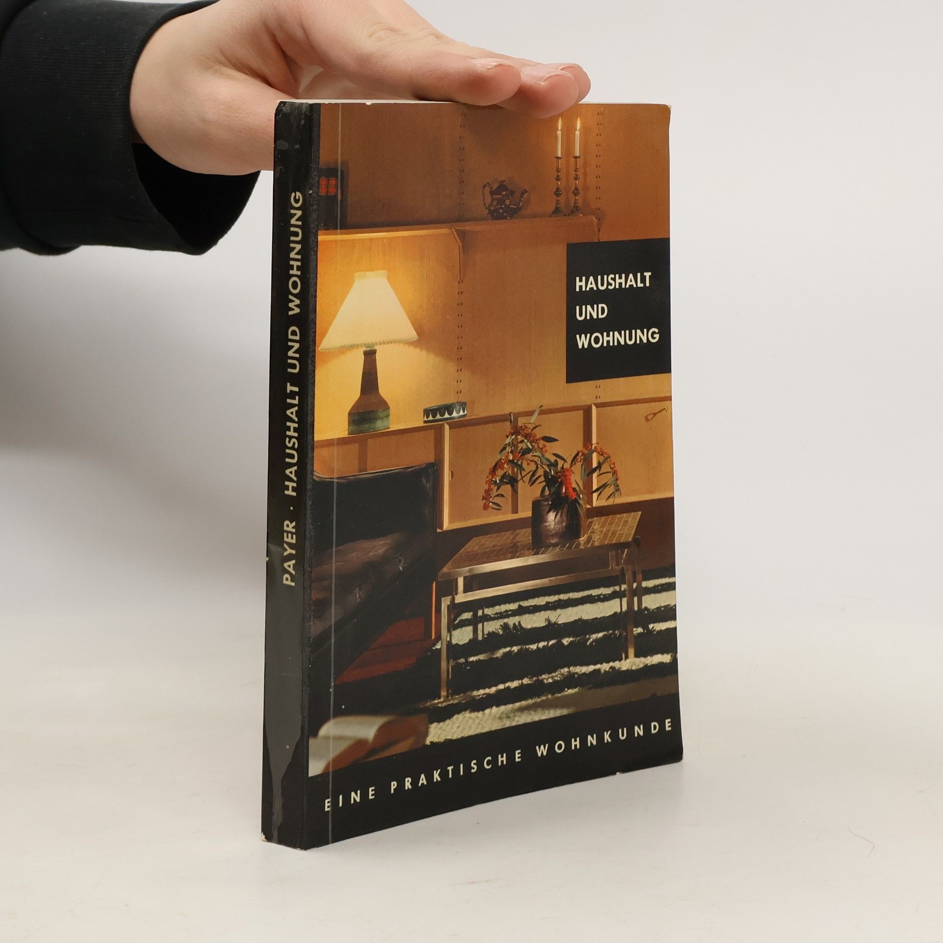 Haushalt und Wohnung