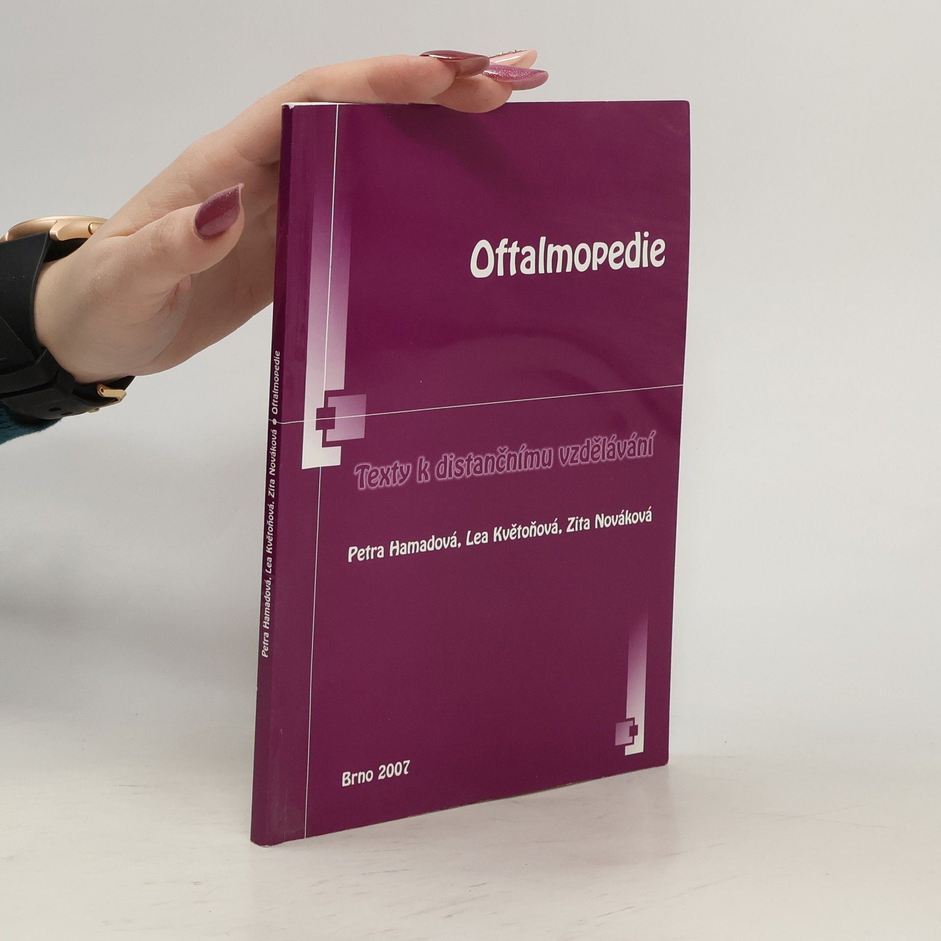 Lea Květoňová Švecová Oftalmopedie