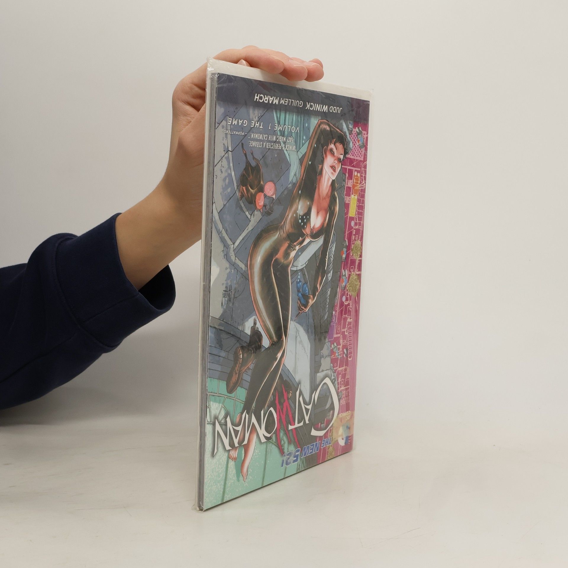 Judd Winick Catwoman. Volume 1: The Game