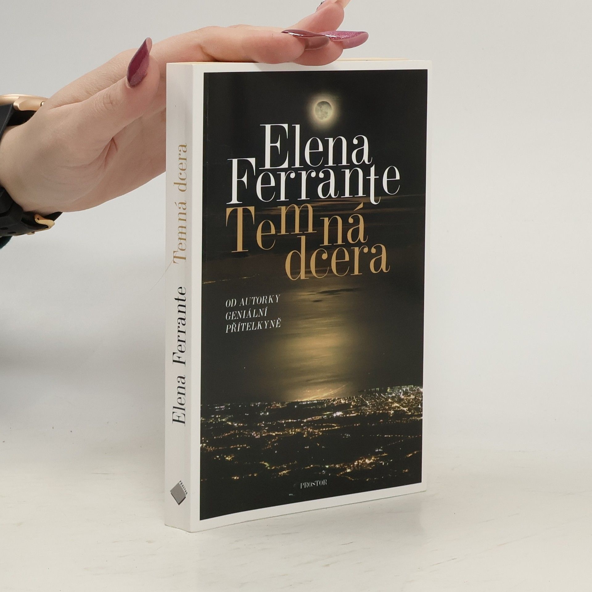 Elena Ferrante Temná dcera