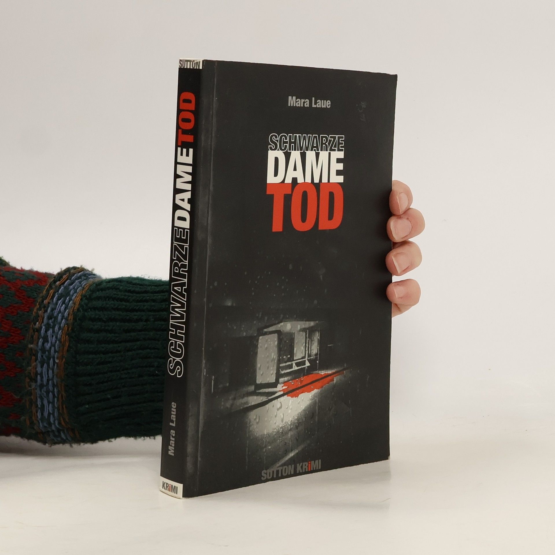 Mara Laue Schwarze Dame Tod