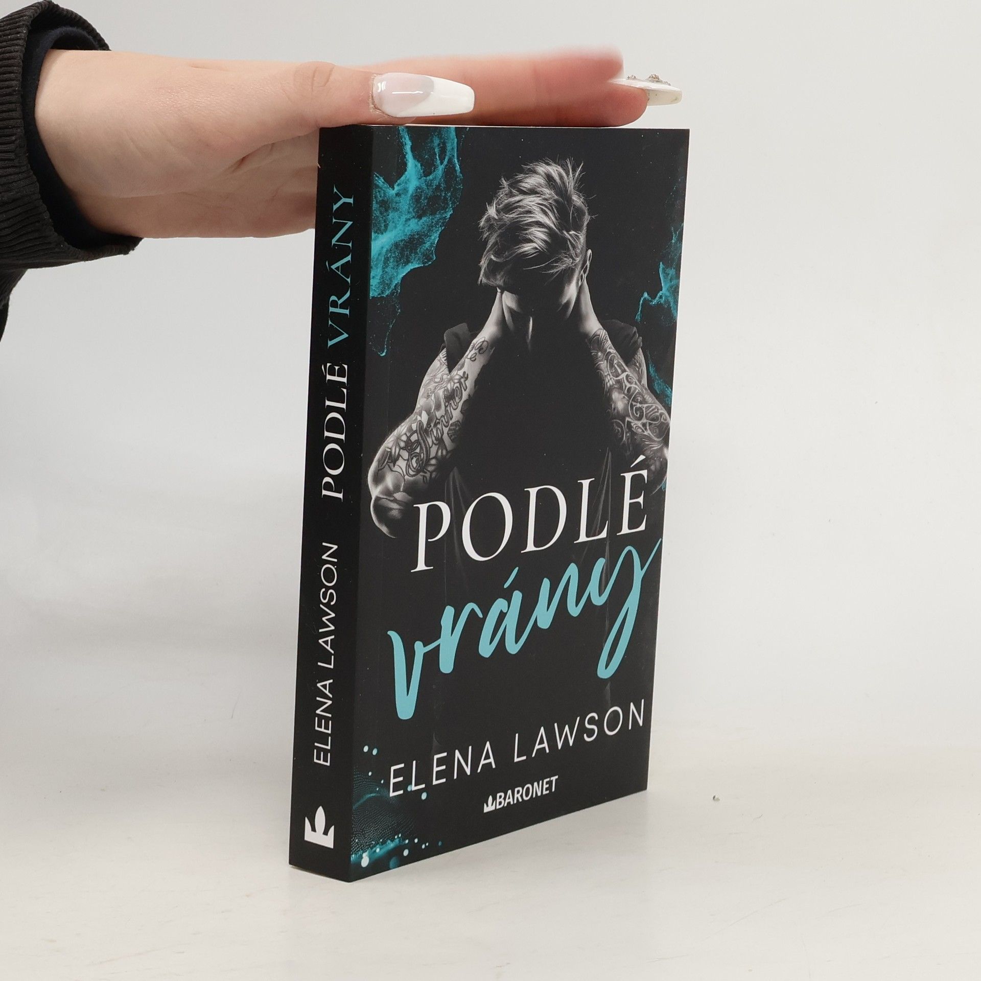 Elena Lawson Podlé vrány