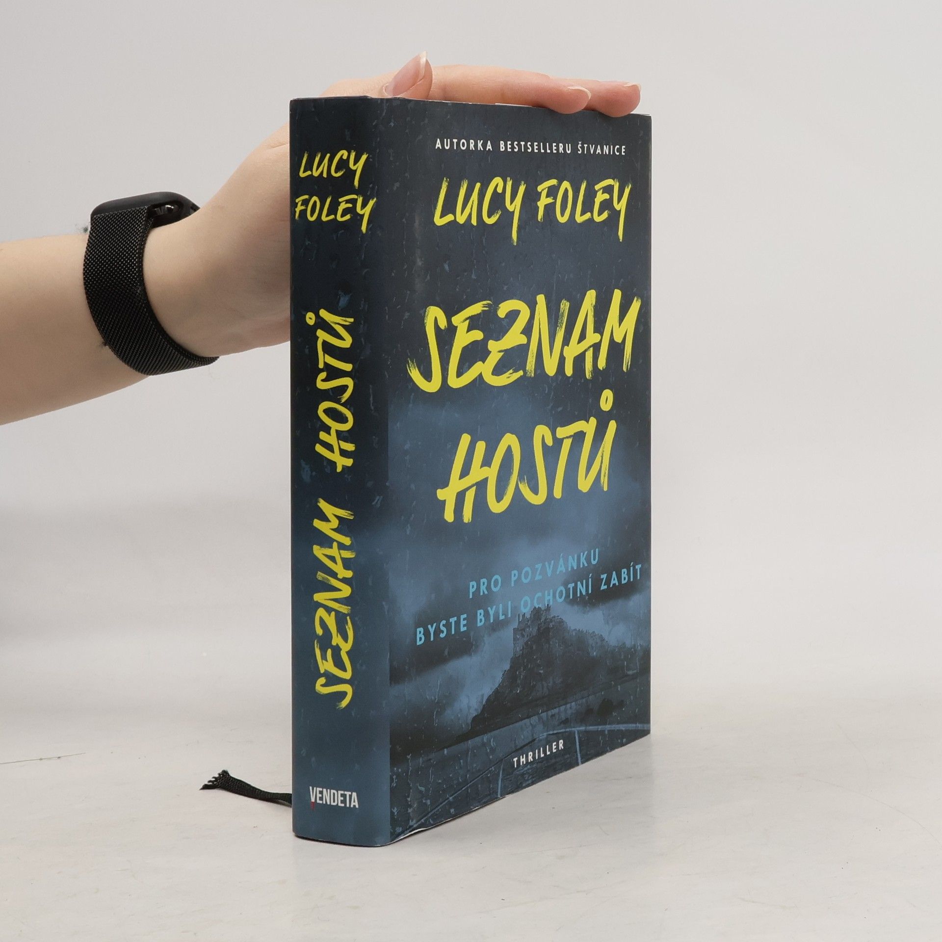 Lucy Foley Seznam hostů