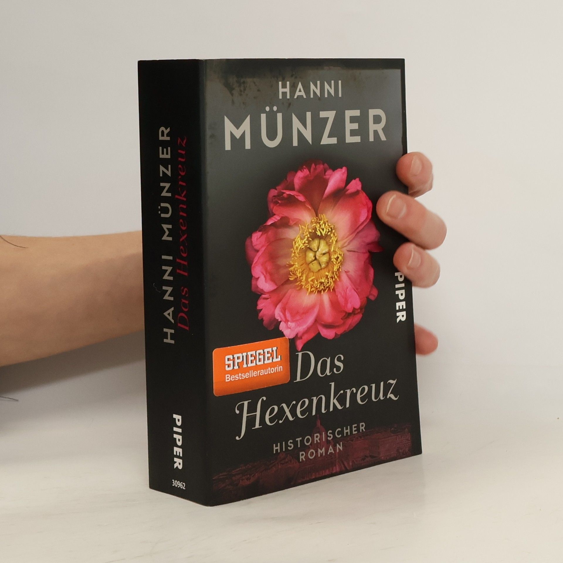 Hanni Münzer Das Hexenkreuz