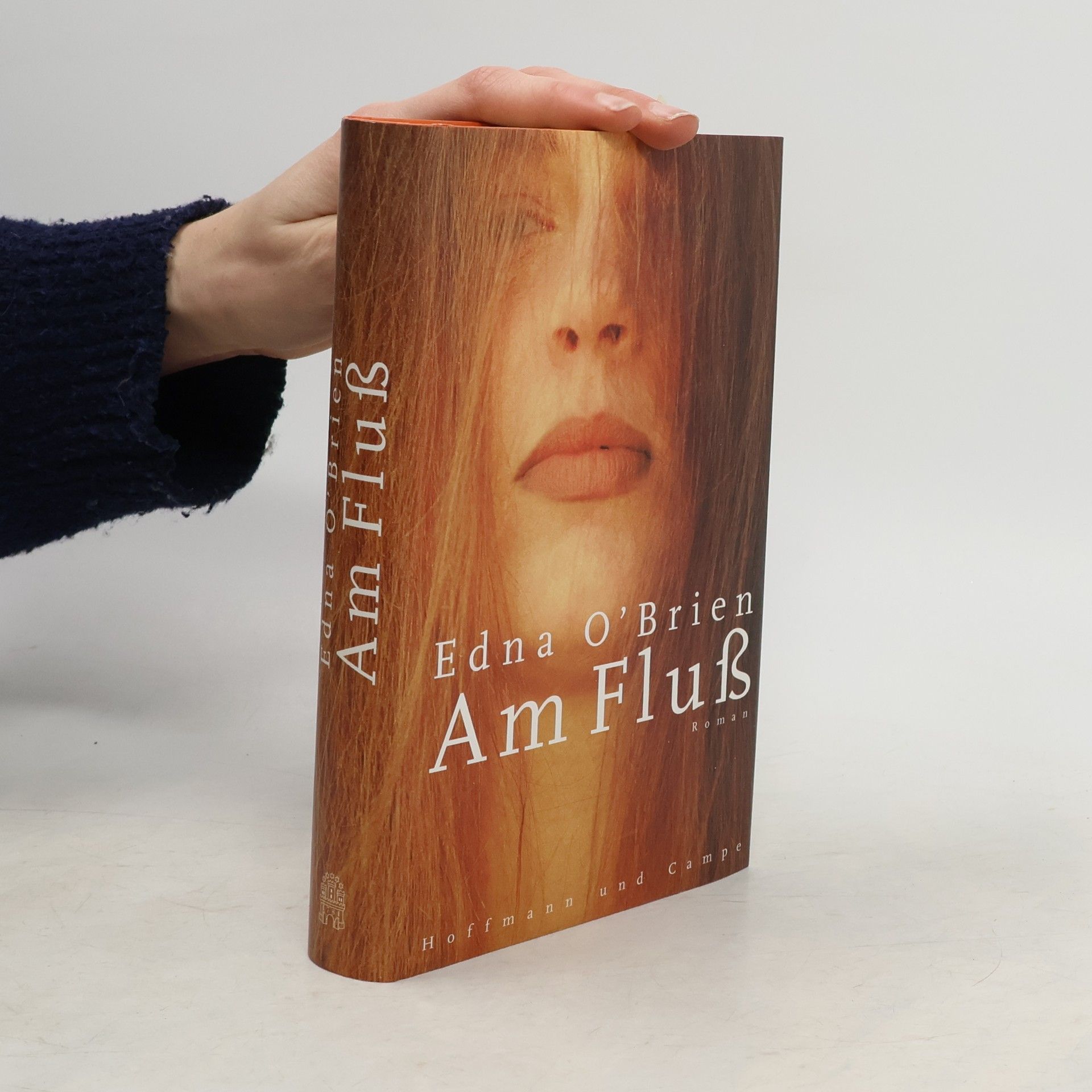 Edna O. Brien Am Fluß